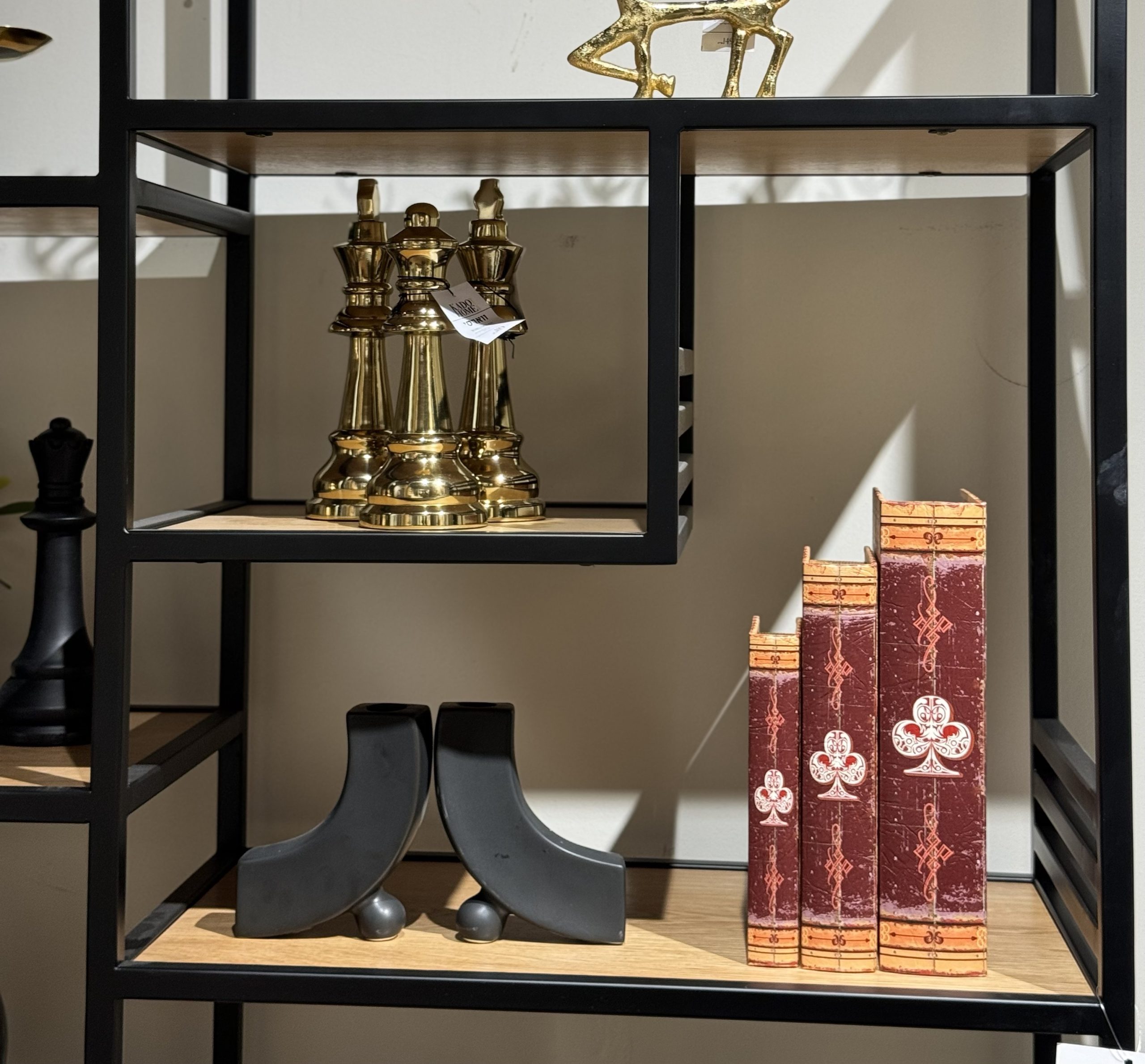 יחידת מדפים דגם סיישל יחידת מדפים דגם סיישל