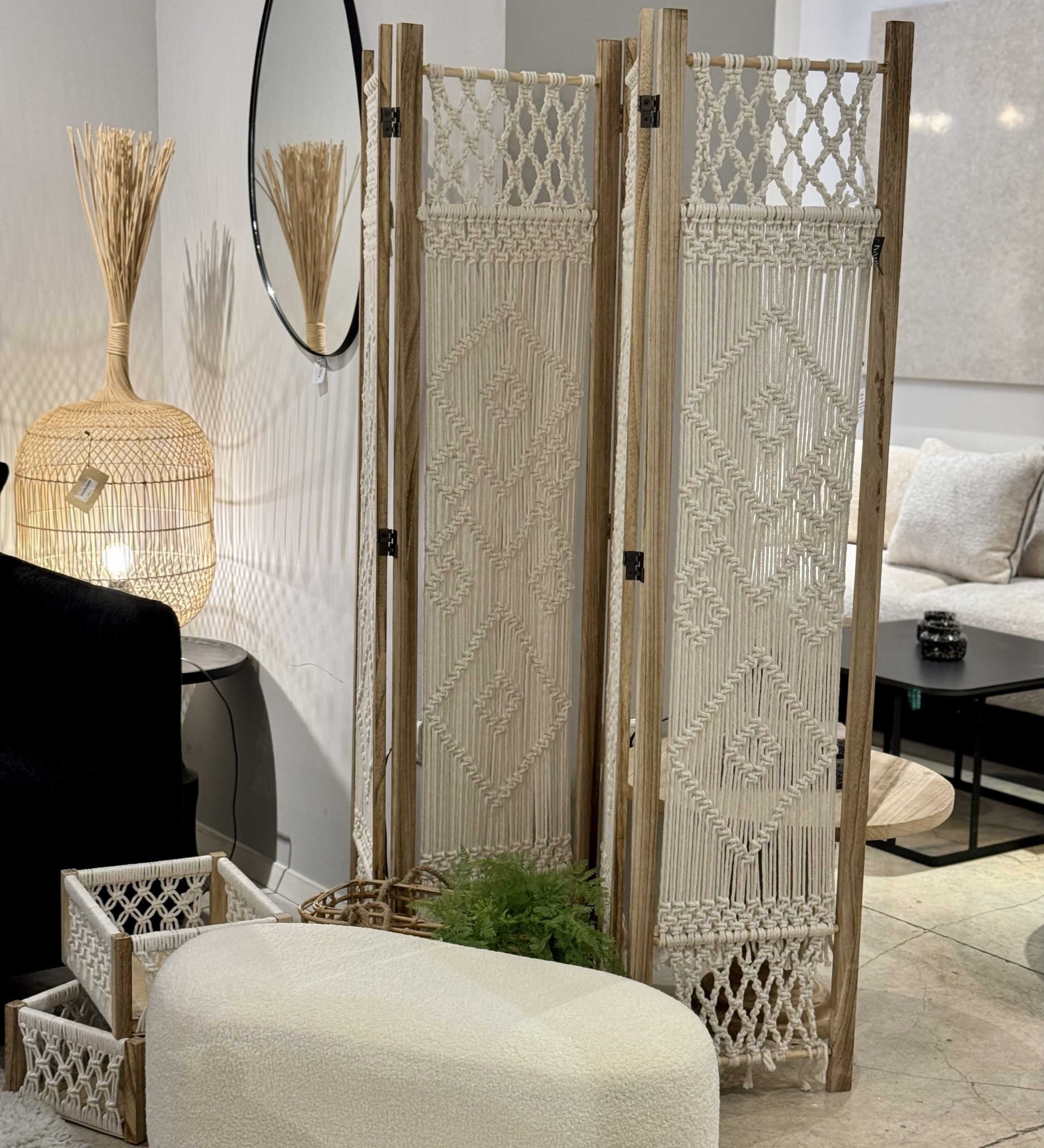 פרגוד עץ ושמנת בוהו דגם איקו ייבוא קאדו הום פרגוד עץ ושמנת בוהו דגם איקו ייבוא קאדו הום