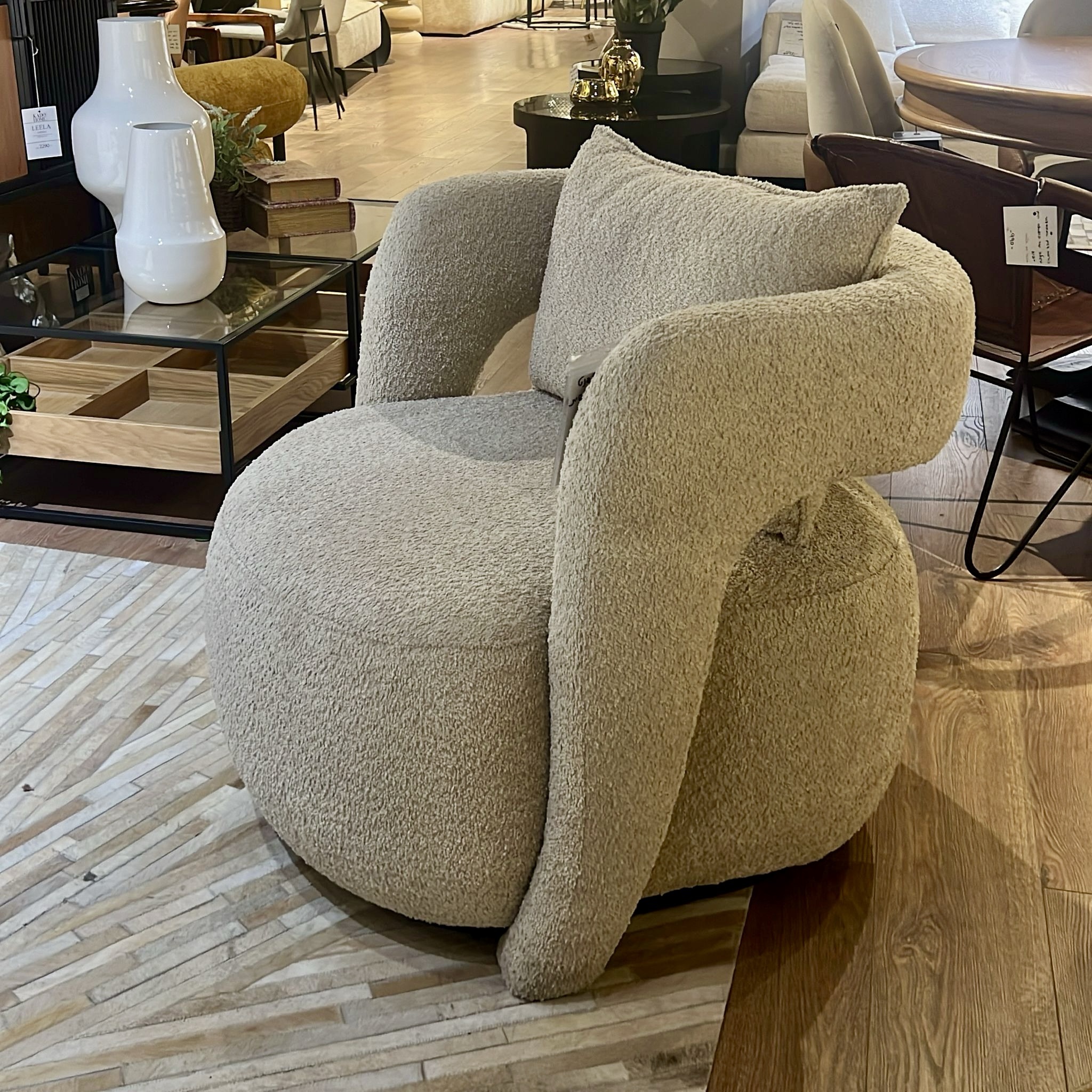 כורסא מעוצבת דגם אלפנט כורסא מעוצבת דגם אלפנט