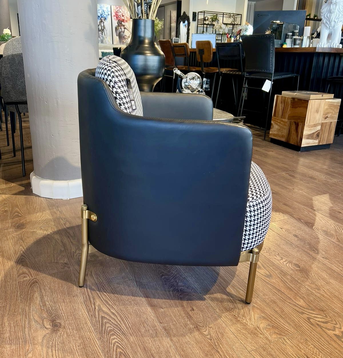 כורסא יוקרתית דגם דורו כורסא יוקרתית דגם דורו