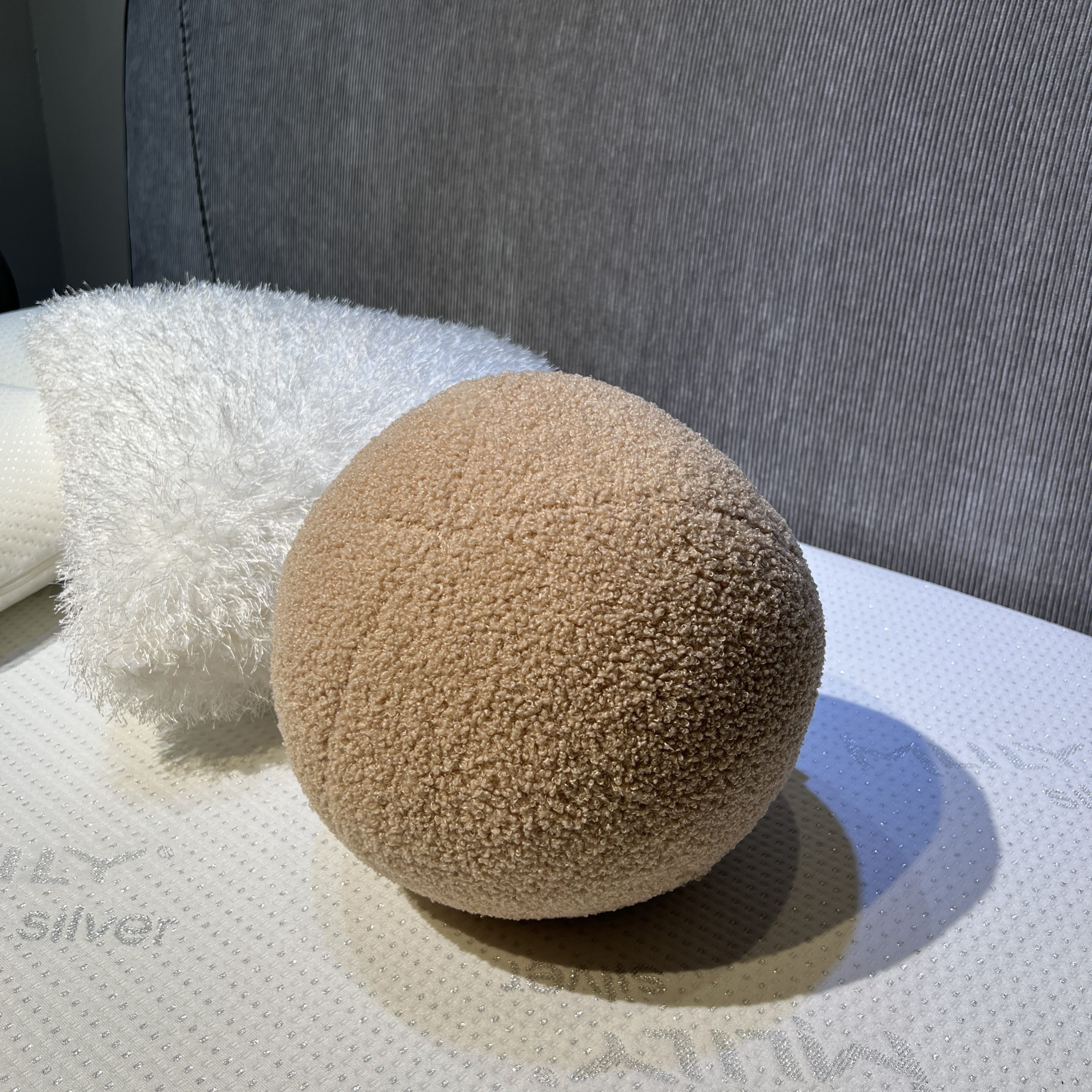 כרית טדי כדור כרית טדי כדור