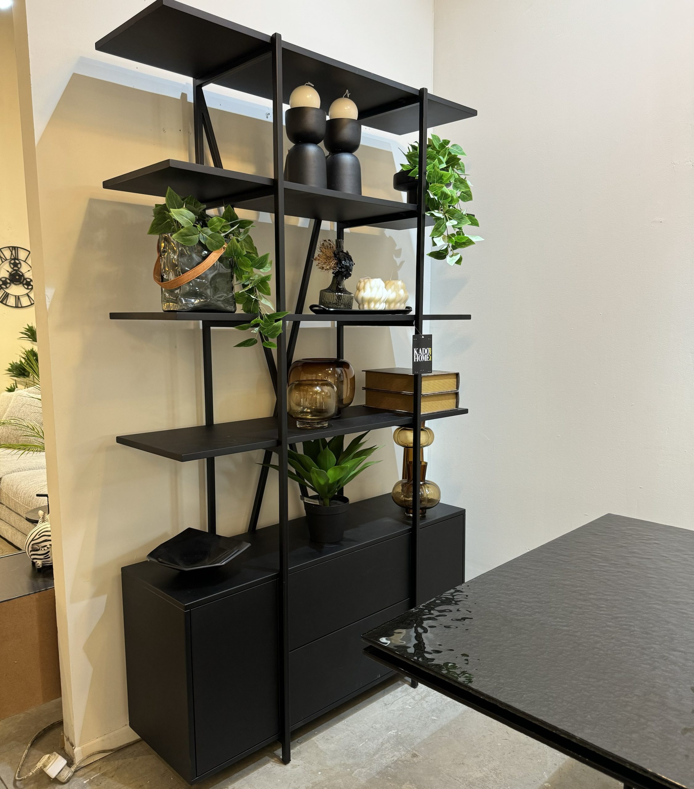 יחידת מדפים דגם בלאק יחידת מדפים דגם בלאק