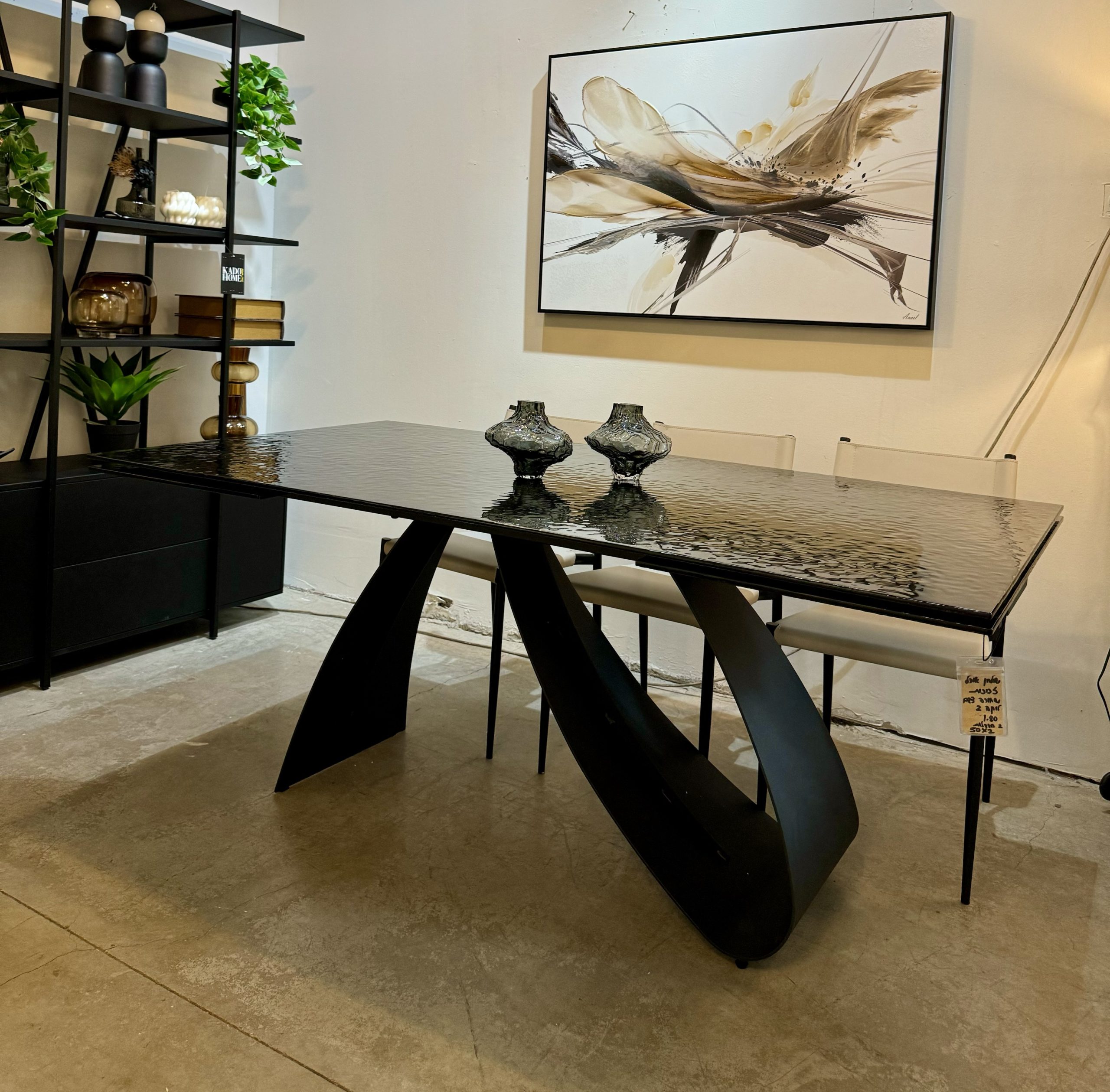 שולחן פינת אוכל זכוכית שחורה דגם לוקה שולחן פינת אוכל זכוכית שחורה דגם לוקה