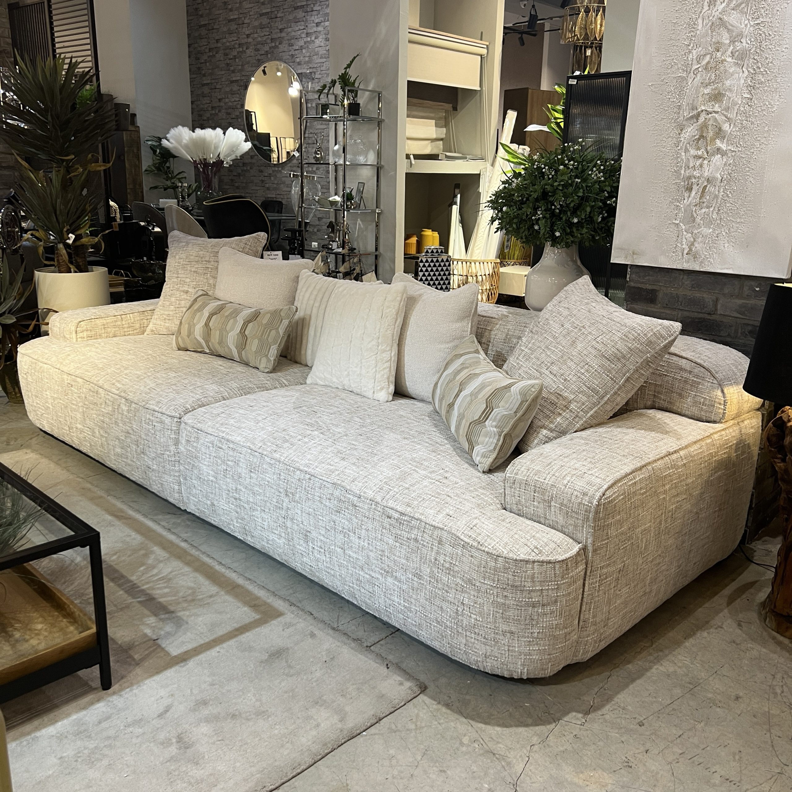 ספה קלאסית לסלון דגם ליזה ספה קלאסית לסלון דגם ליזה