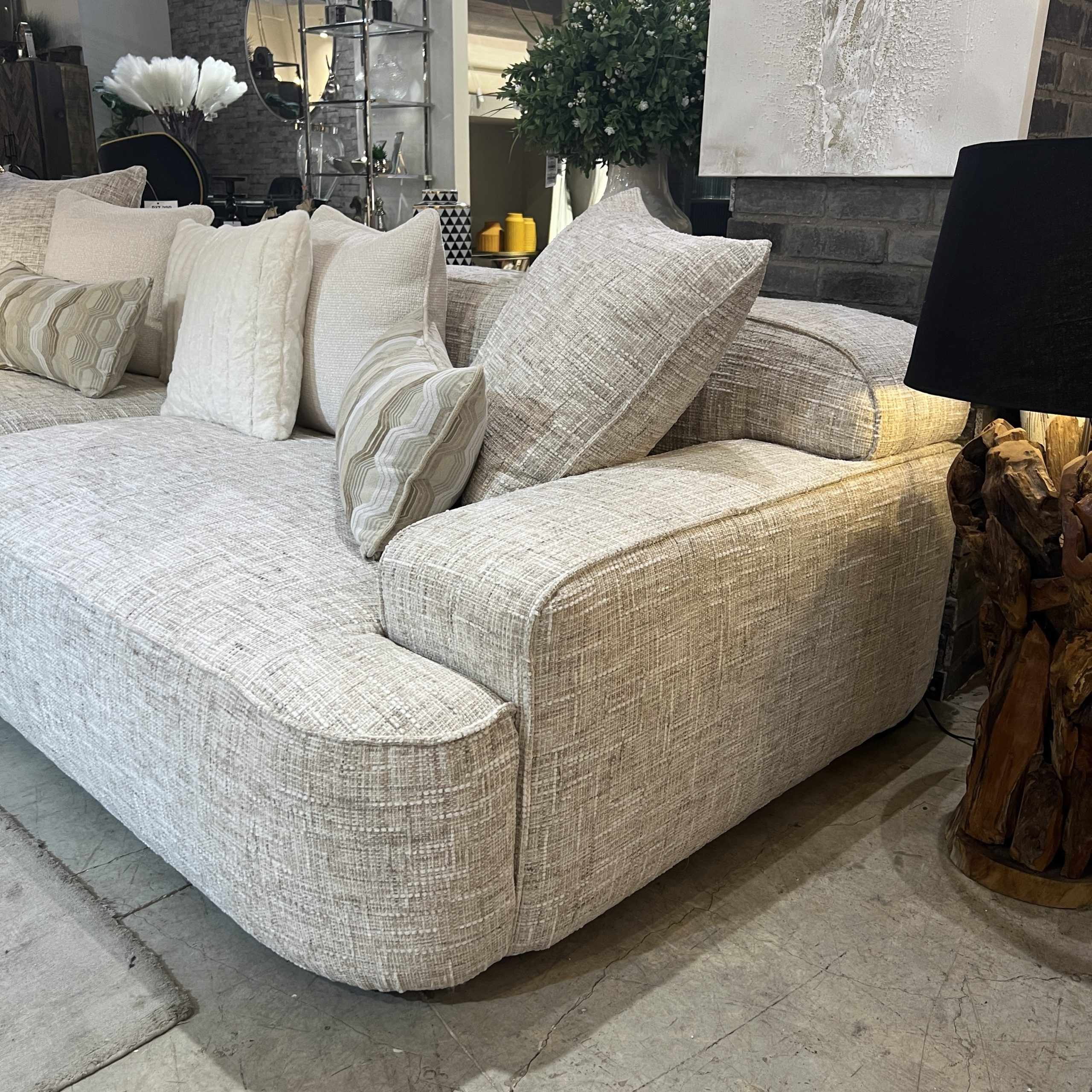 ספה קלאסית לסלון דגם ליזה ספה קלאסית לסלון דגם ליזה