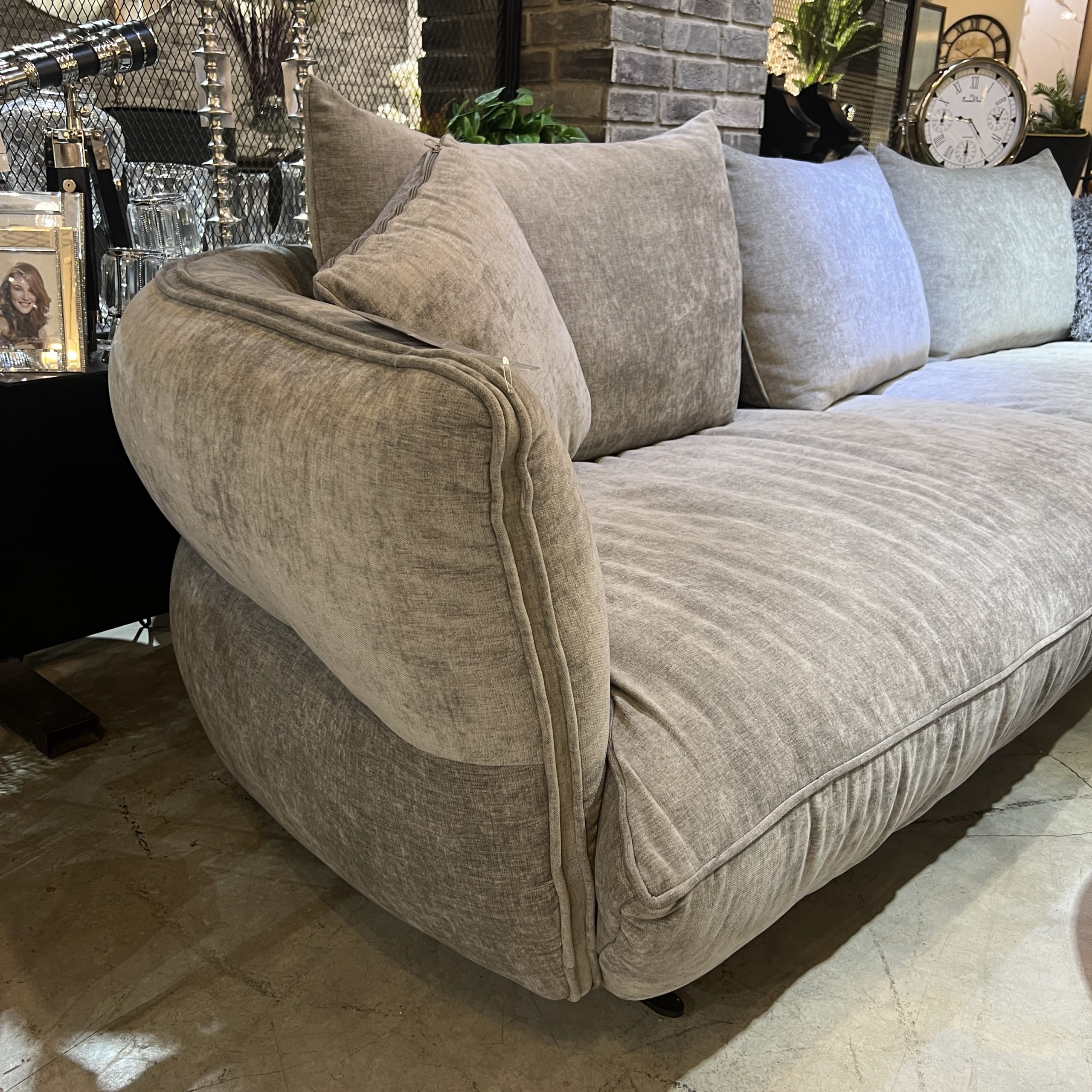 ספה מעוצבת דגם לאס וגאס ספה מעוצבת דגם לאס וגאס