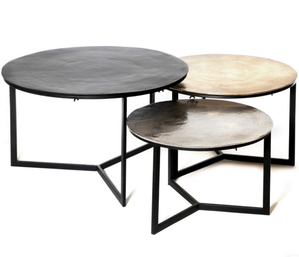 סט שלוש שולחנות עגול שחור ניקל זהב דגם נוקס סט שלוש שולחנות עגול שחור ניקל זהב דגם נוקס