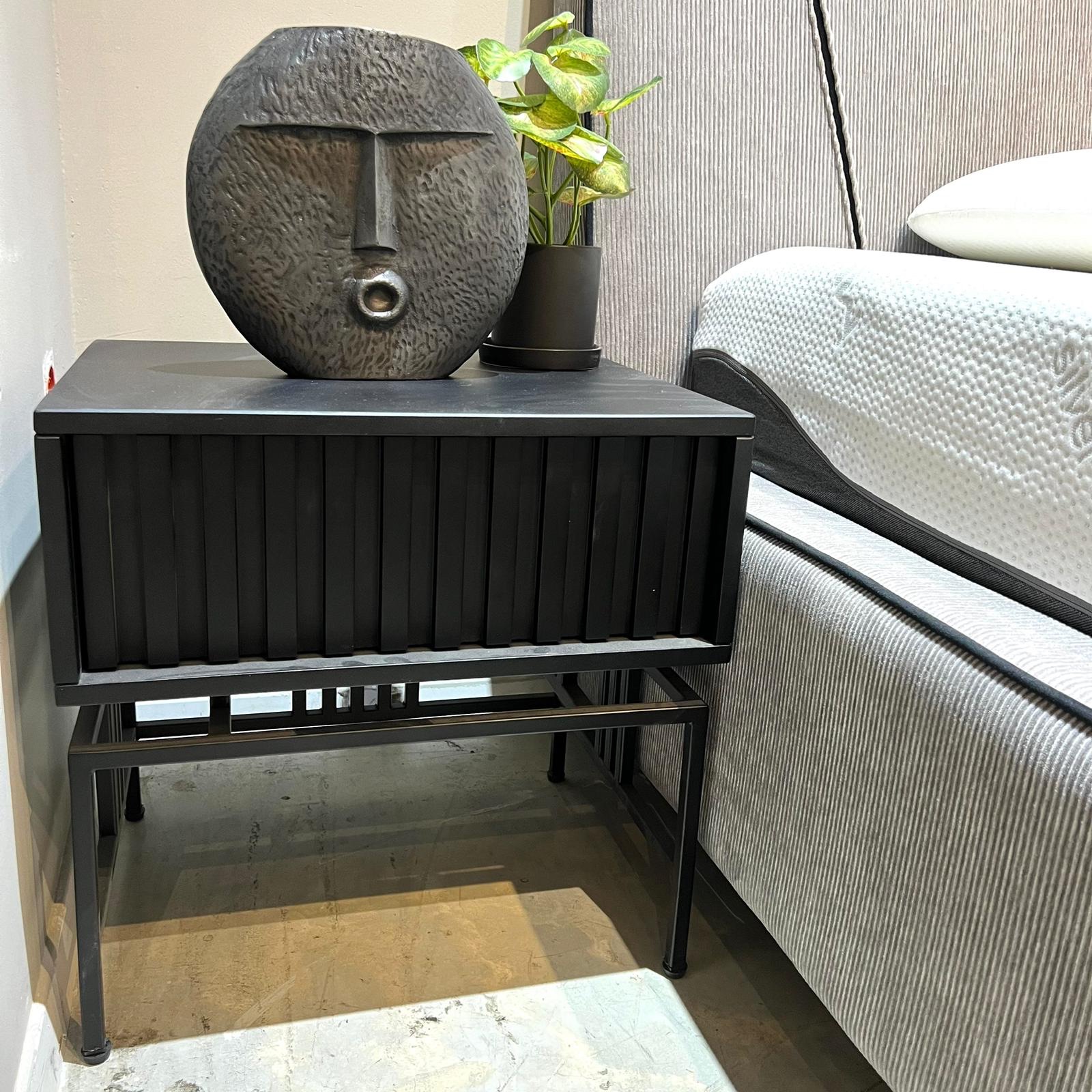 שידת צד דגם הדס שידת צד דגם הדס