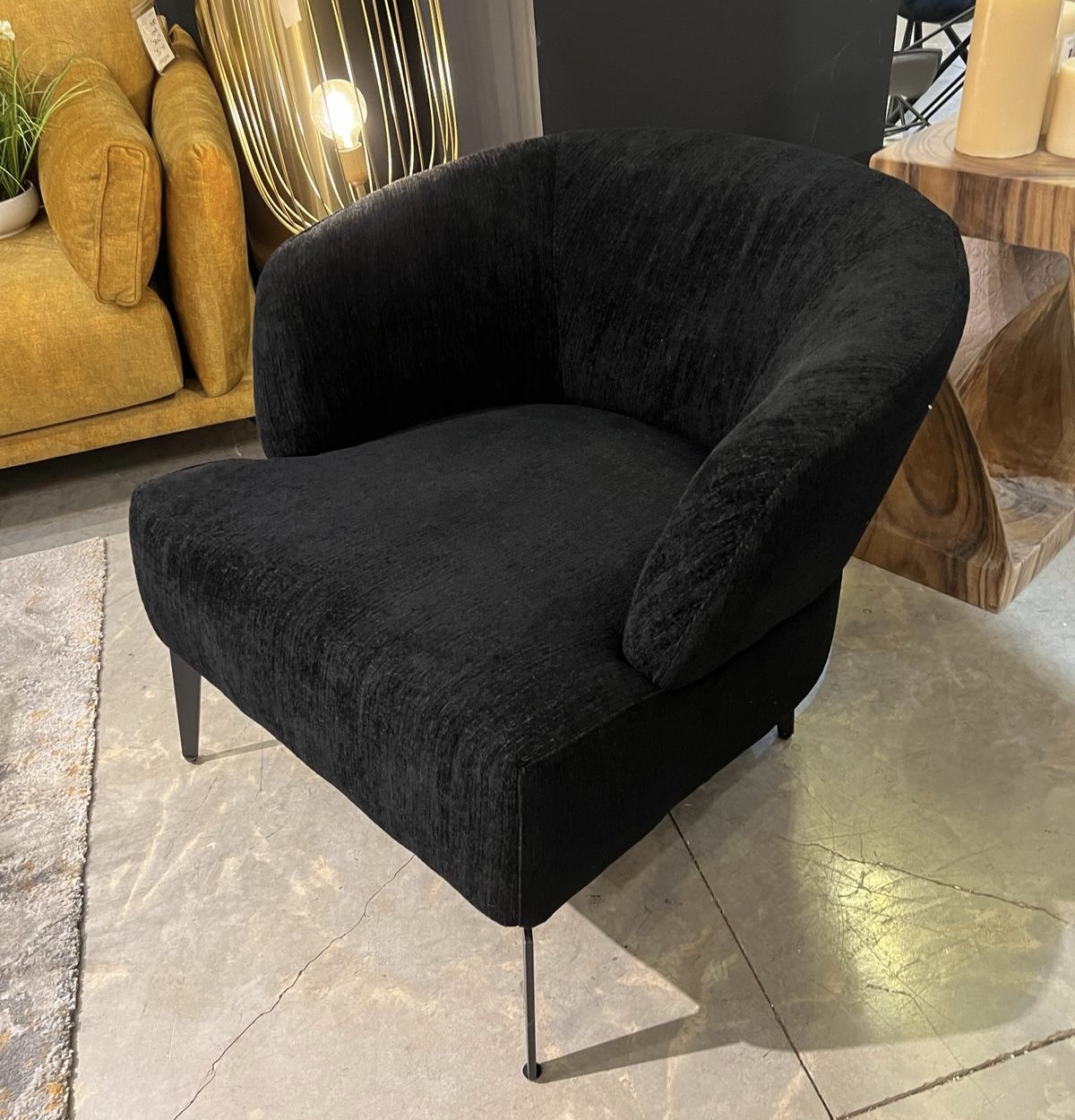 כורסא מעוצבת דגם ברוש כורסא מעוצבת דגם ברוש