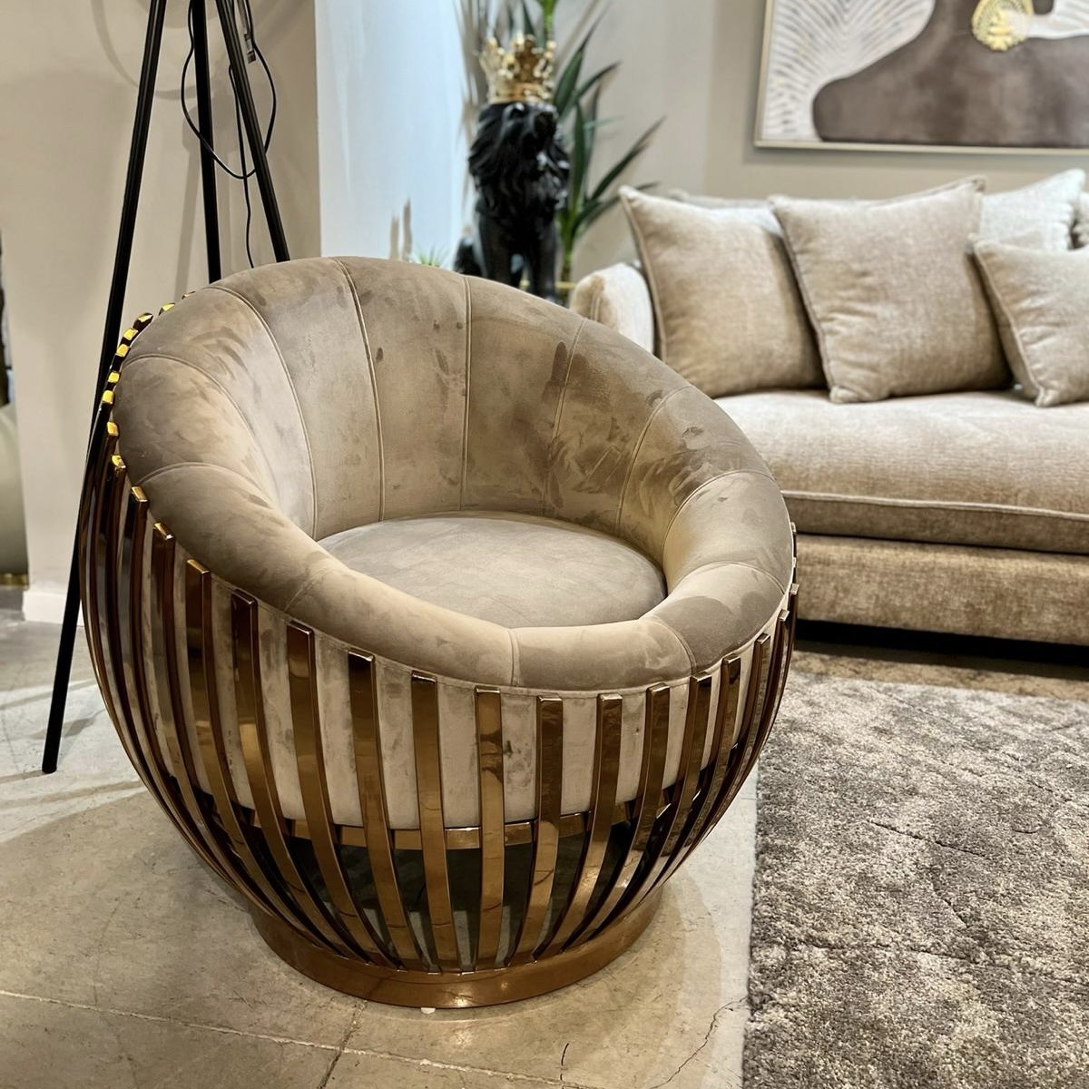 כורסא מעוגלת דגם פסים עגולה רוז גולד