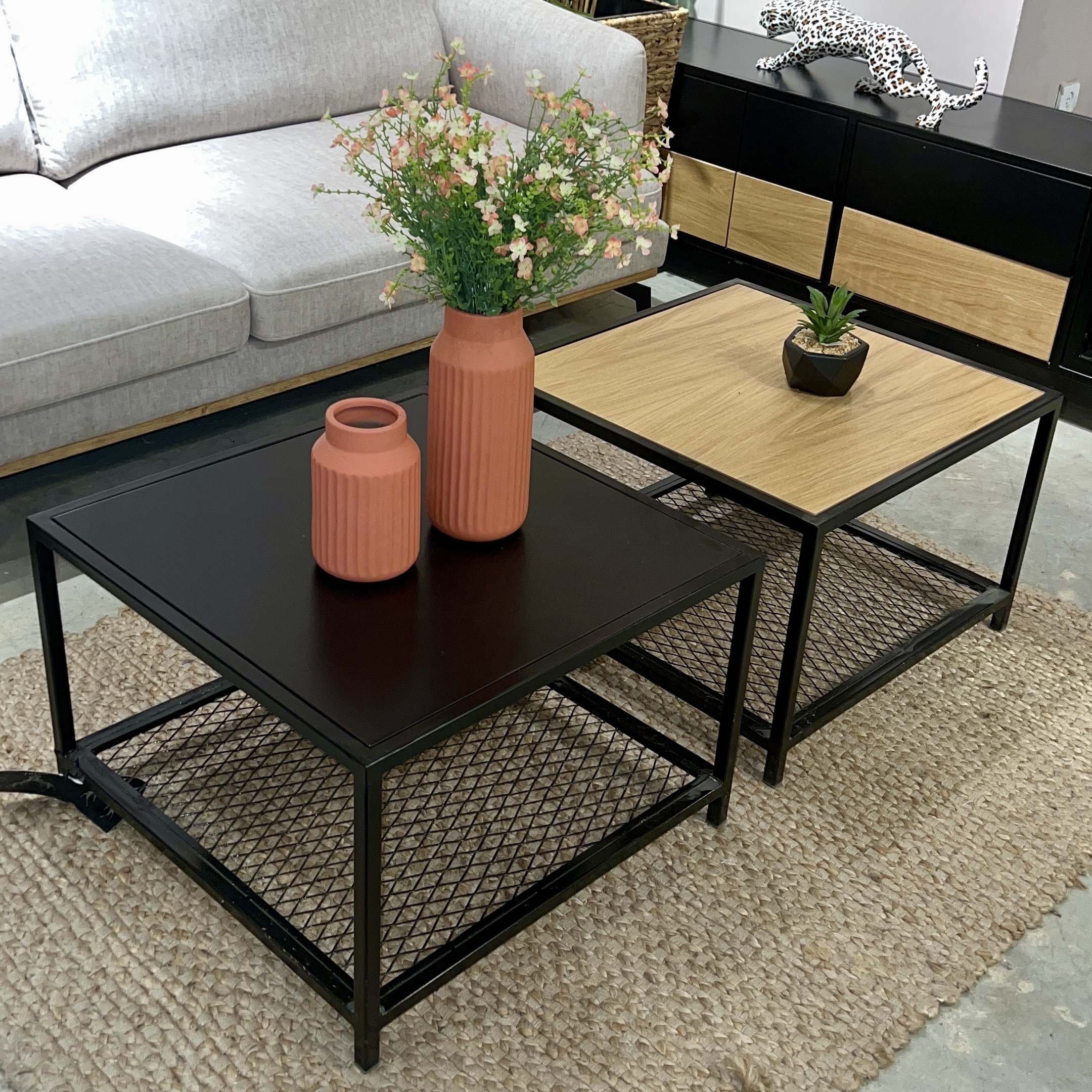 סט שולחנות סלון דגם רשת סט שולחנות סלון דגם רשת