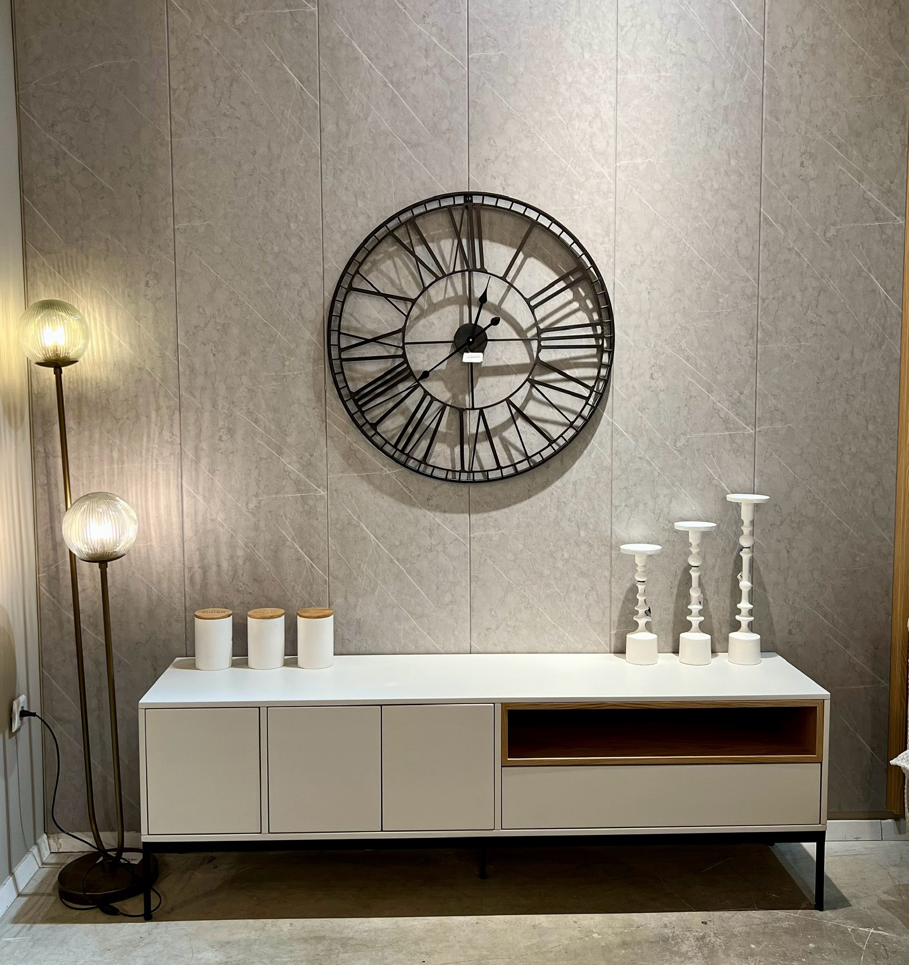 מזנון דגם WHITE מזנון דגם WHITE