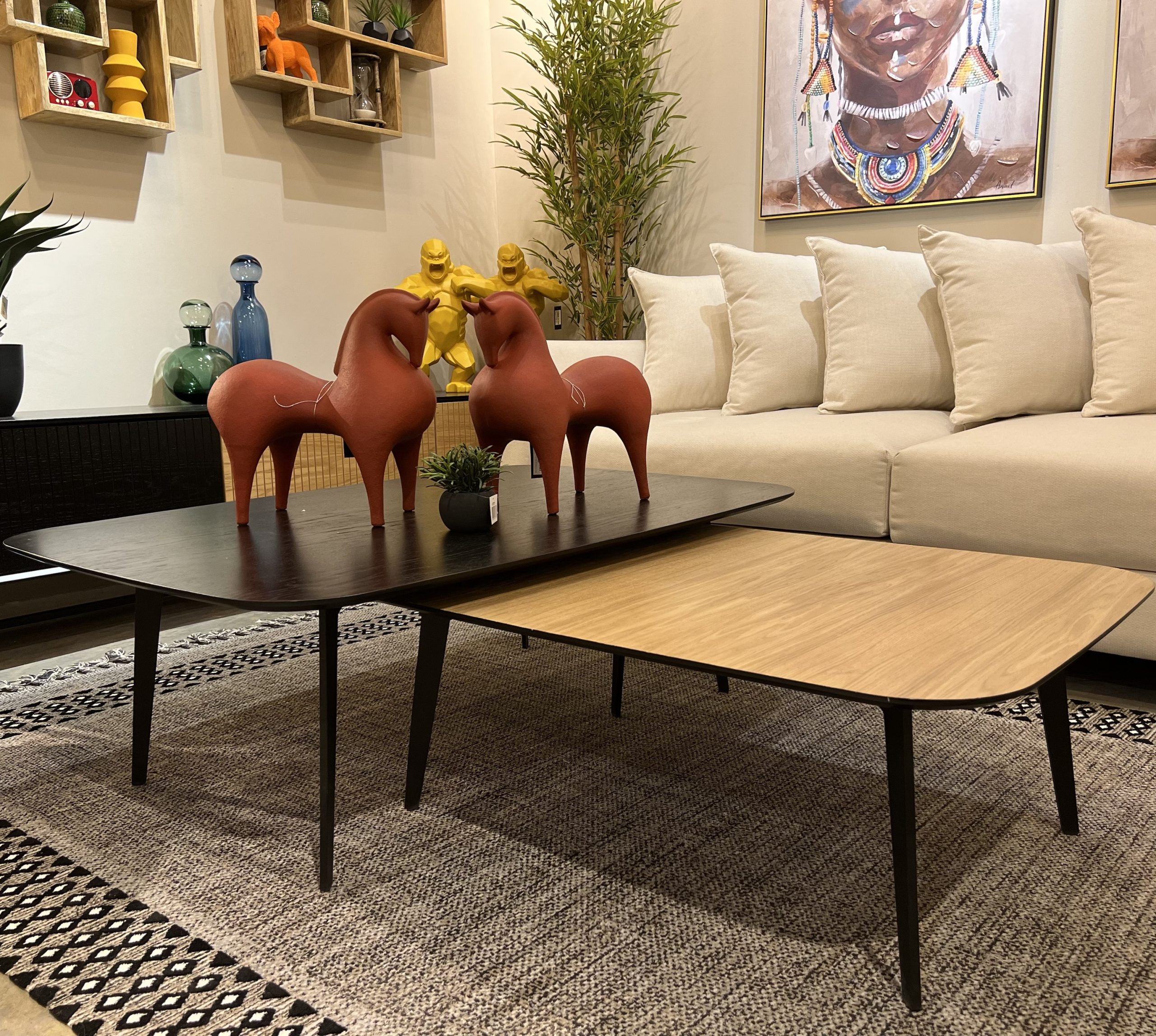 סט שולחנות דגם ליאו סט שולחנות דגם ליאו