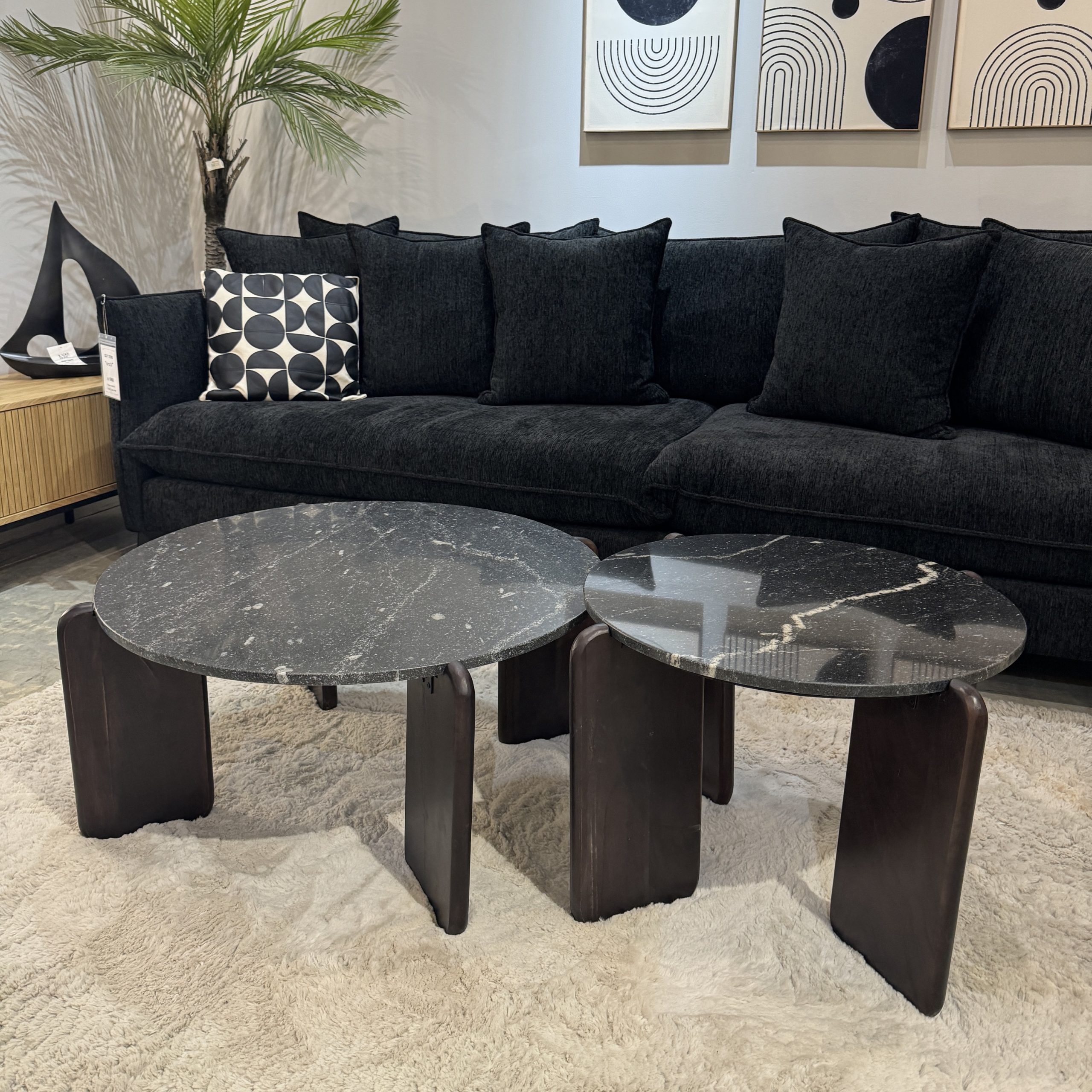 שולחן סלון פאבריציו שיש שחור רגליים שחור דגם ראבי שולחן סלון פאבריציו שיש שחור רגליים שחור דגם ראבי