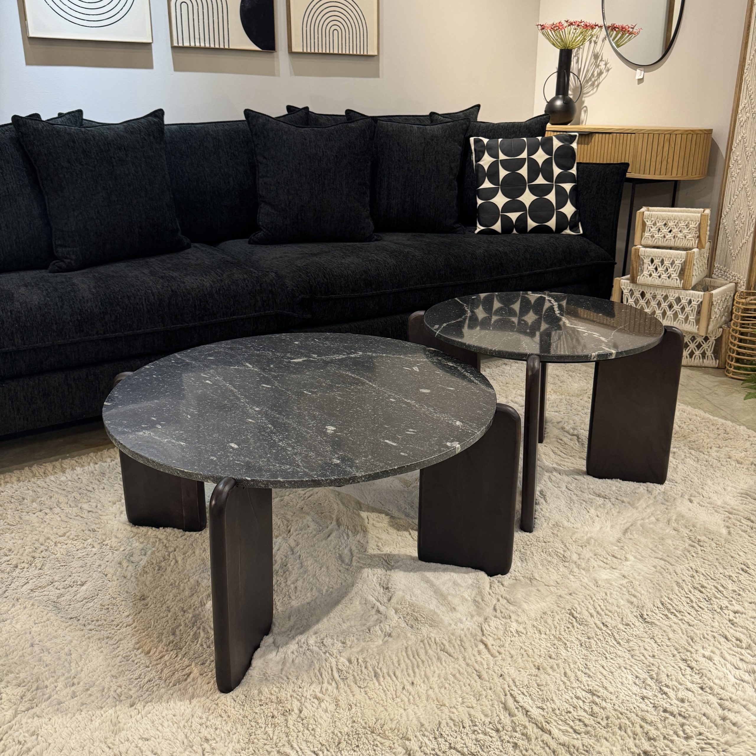 שולחן סלון פאבריציו שיש שחור רגליים שחור דגם ראבי שולחן סלון פאבריציו שיש שחור רגליים שחור דגם ראבי