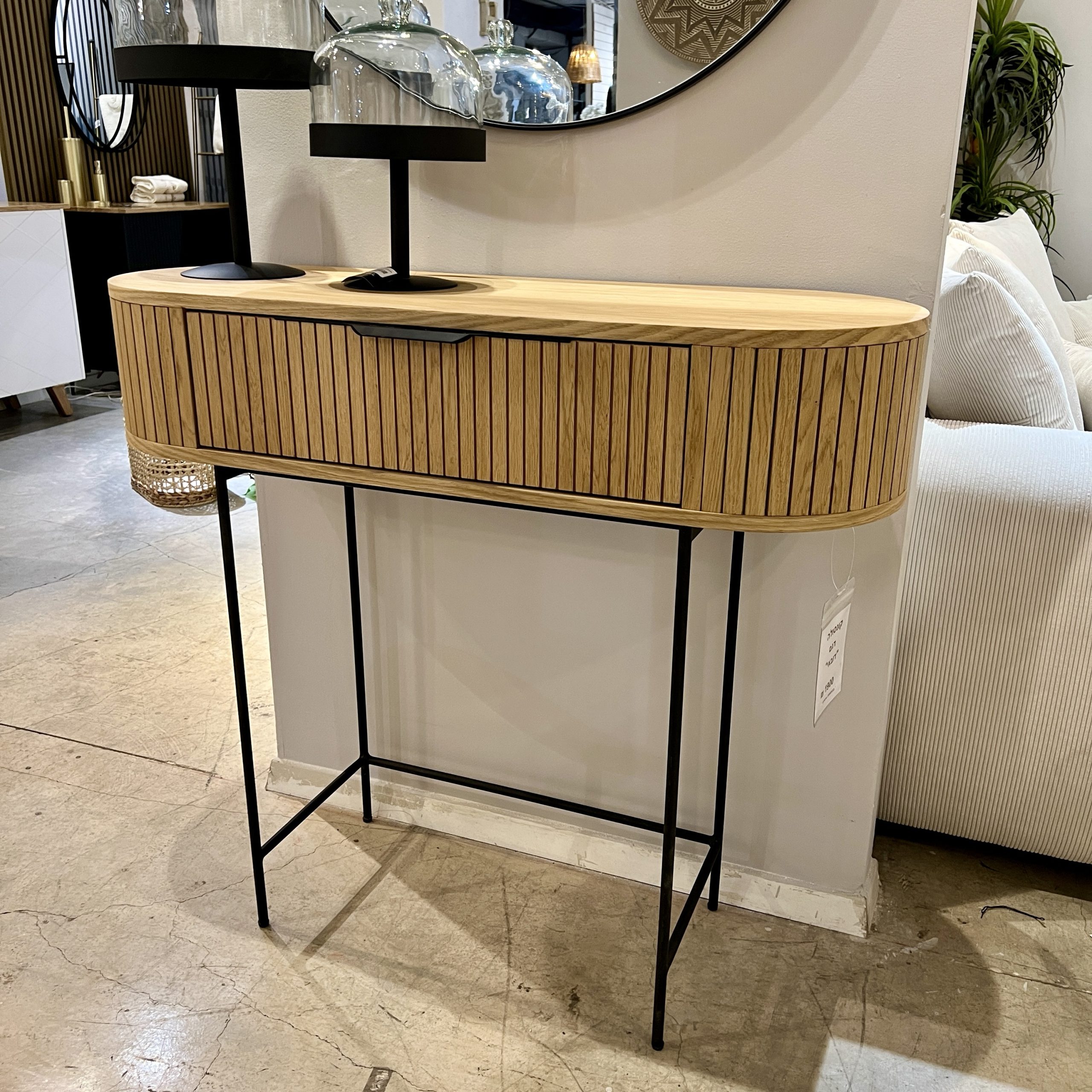 קונסולה פינות מעוגלות דגם דובאי קונסולה פינות מעוגלות דגם דובאי