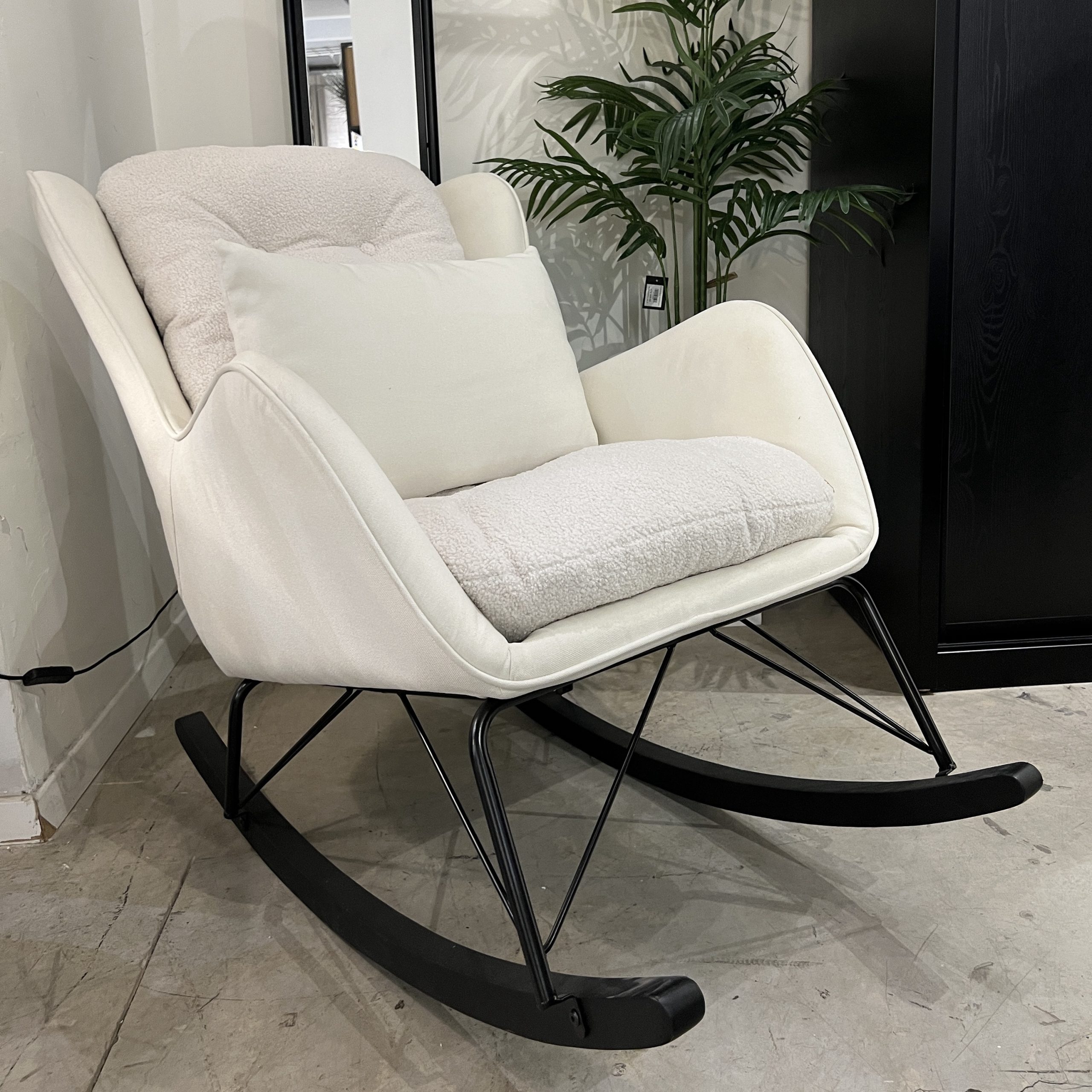 כיסא נדנדה יולי משולב בז