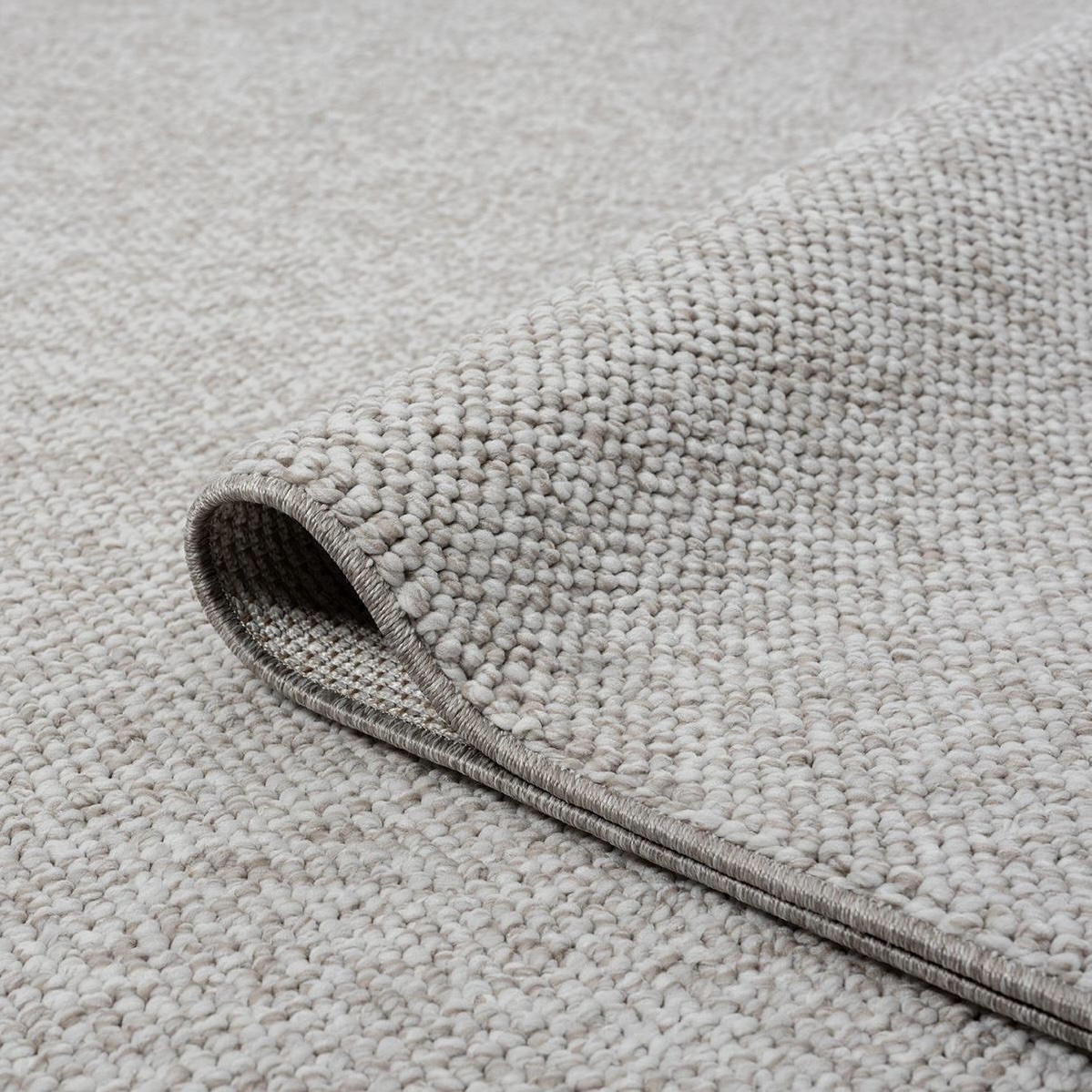 שטיח בז דגם קאי שטיח בז דגם קאי