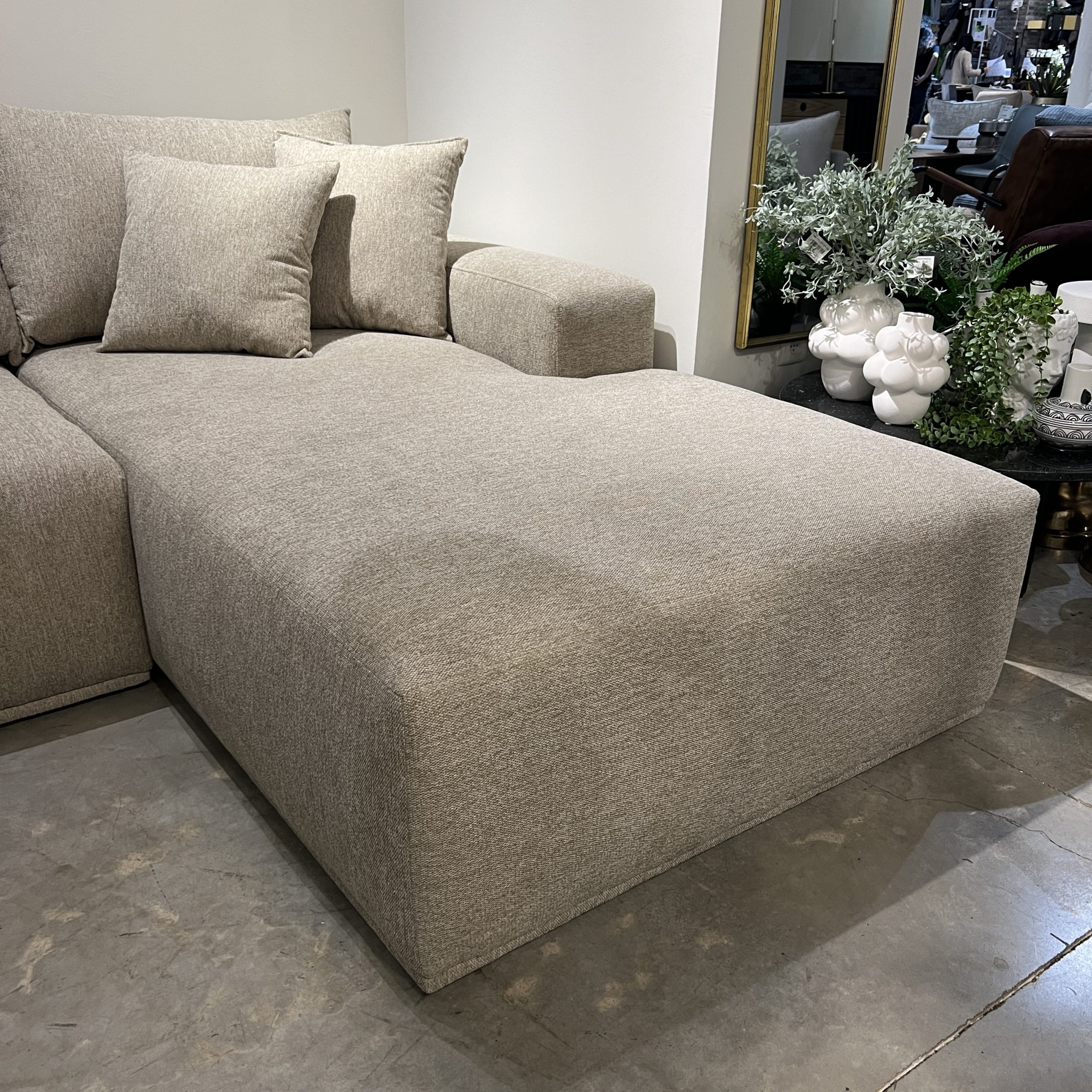 ספה פינתית מפנקת דגם נאיה ספה פינתית מפנקת דגם נאיה