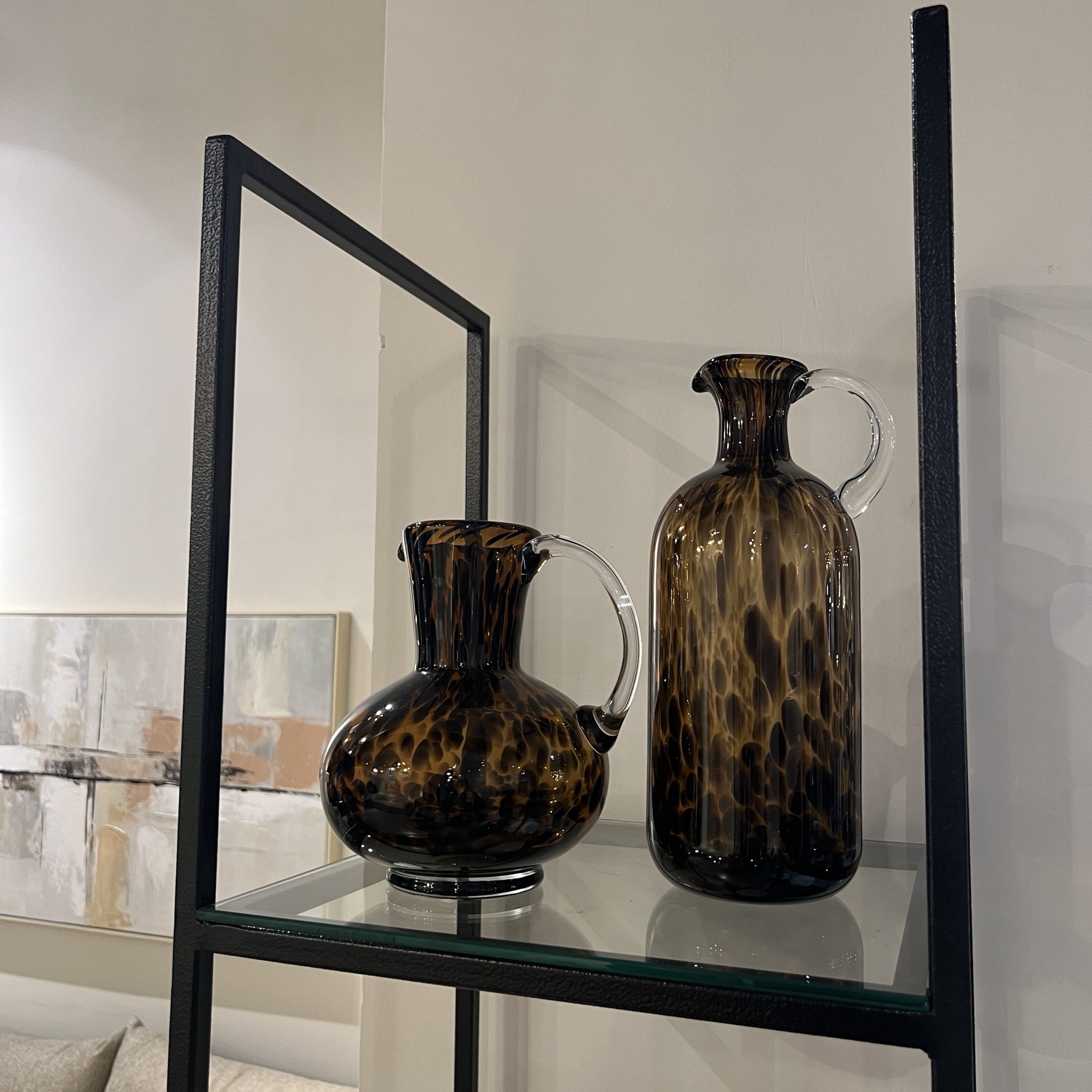 כד זכוכית לאופרד חום ידית שקופה דגם אליס כד זכוכית לאופרד חום ידית שקופה דגם אליס