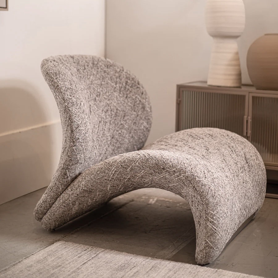 כורסא ייחודית דגם אורסולה כורסא ייחודית דגם אורסולה