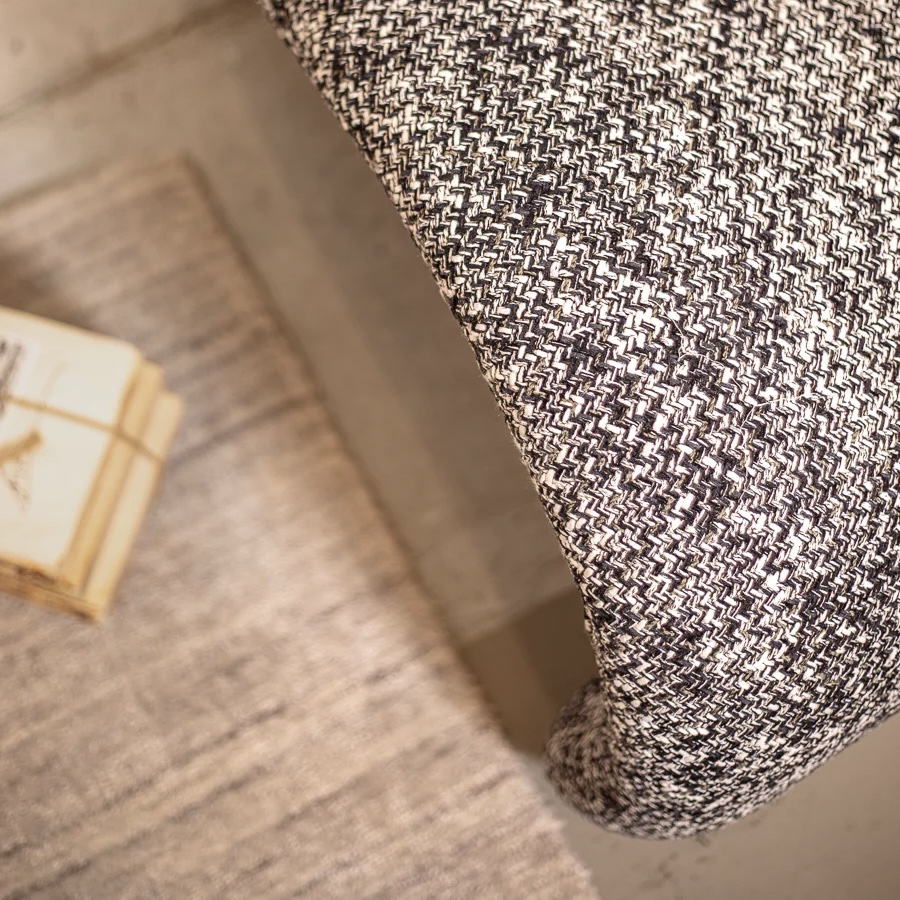 כורסא ייחודית דגם אורסולה כורסא ייחודית דגם אורסולה