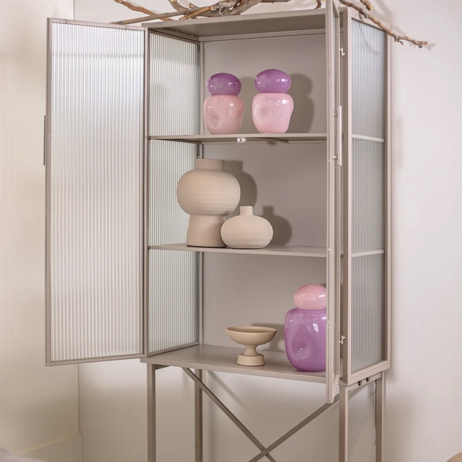 ויטרינה טיימלס מטאל קבינט קאשמיר ויטרינה טיימלס מטאל קבינט קאשמיר