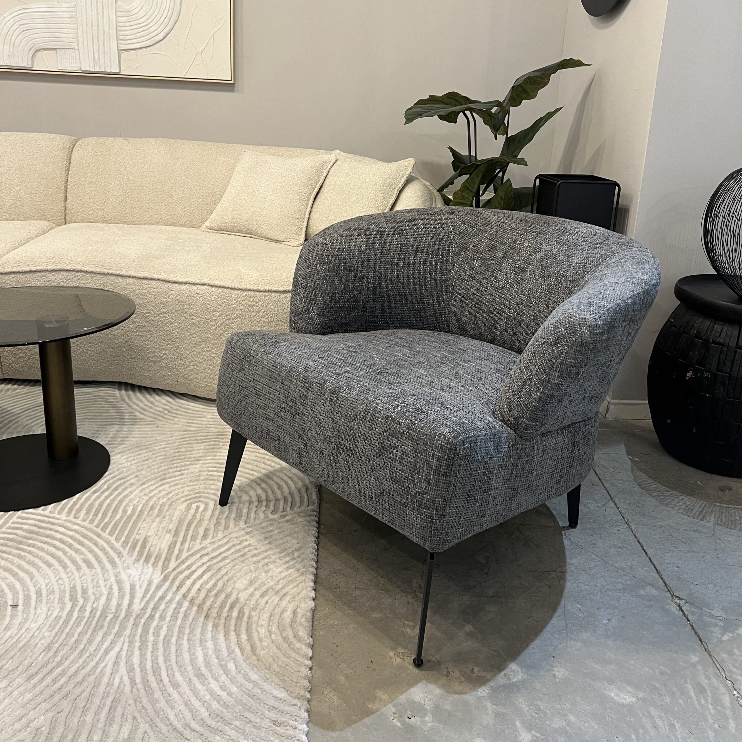 כורסא מעוצבת דגם ברוש אפור בהיר כורסא מעוצבת דגם ברוש אפור בהיר