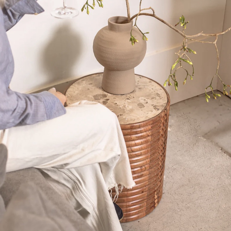 שולחן צד סטול וודי מרבל שולחן צד סטול וודי מרבל