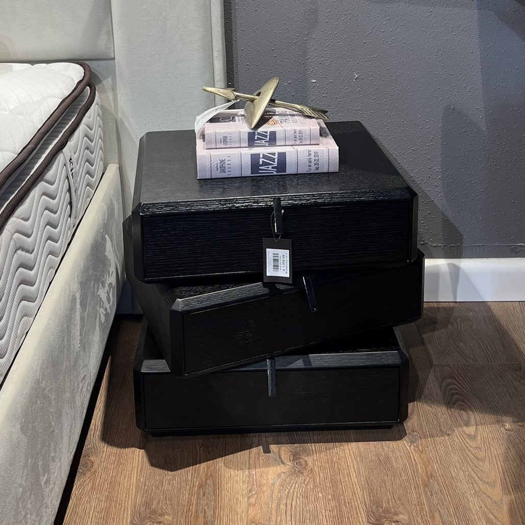 שידת צד 3 מגירות מסתובבת שחור דגם קימי שידת צד 3 מגירות מסתובבת שחור דגם קימי