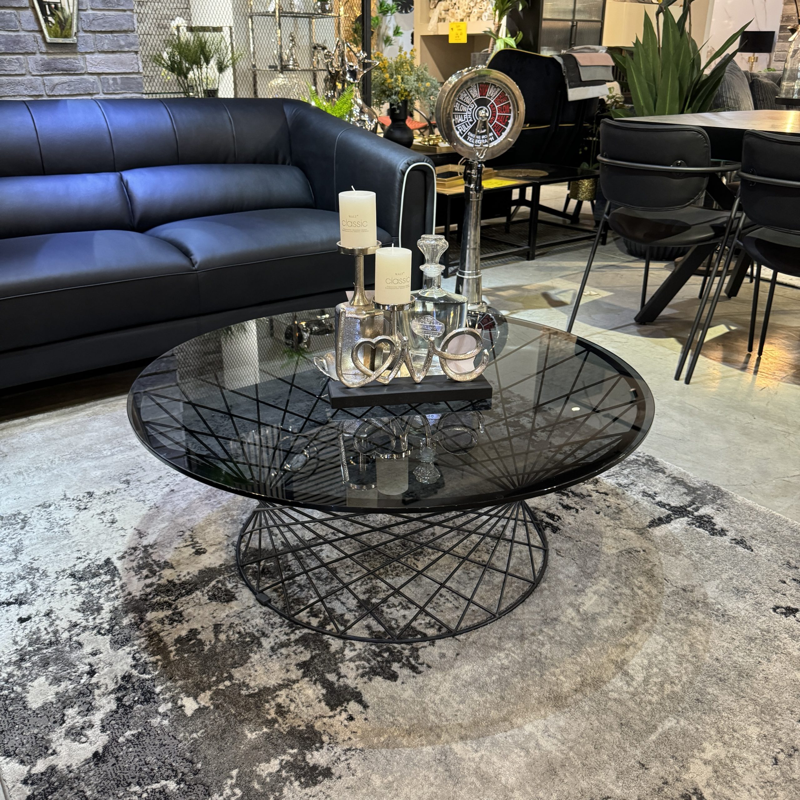 שולחן סלון עגול דגם רשת קימי זכוכית כהה שולחן סלון עגול דגם רשת קימי זכוכית כהה