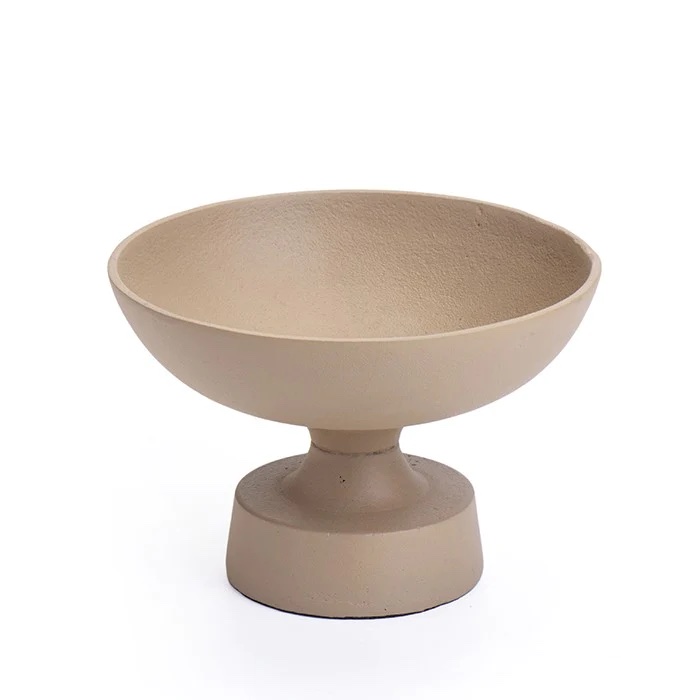 קערה על רגל אלו שיק בז