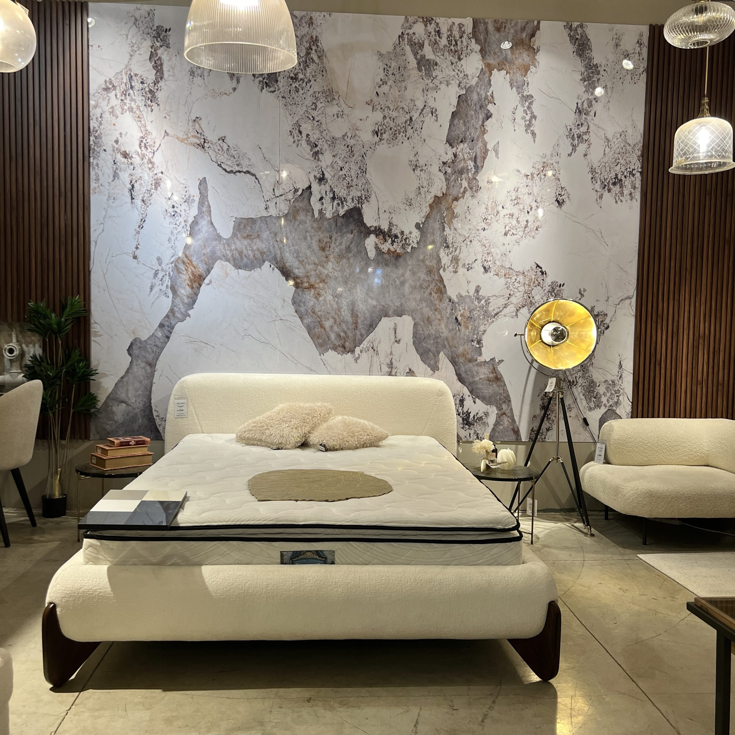 חיפוי קיר סגנון שיש פטגוניה לבן חום אפור במבצע! חיפוי קיר סגנון שיש פטגוניה לבן חום אפור במבצע!