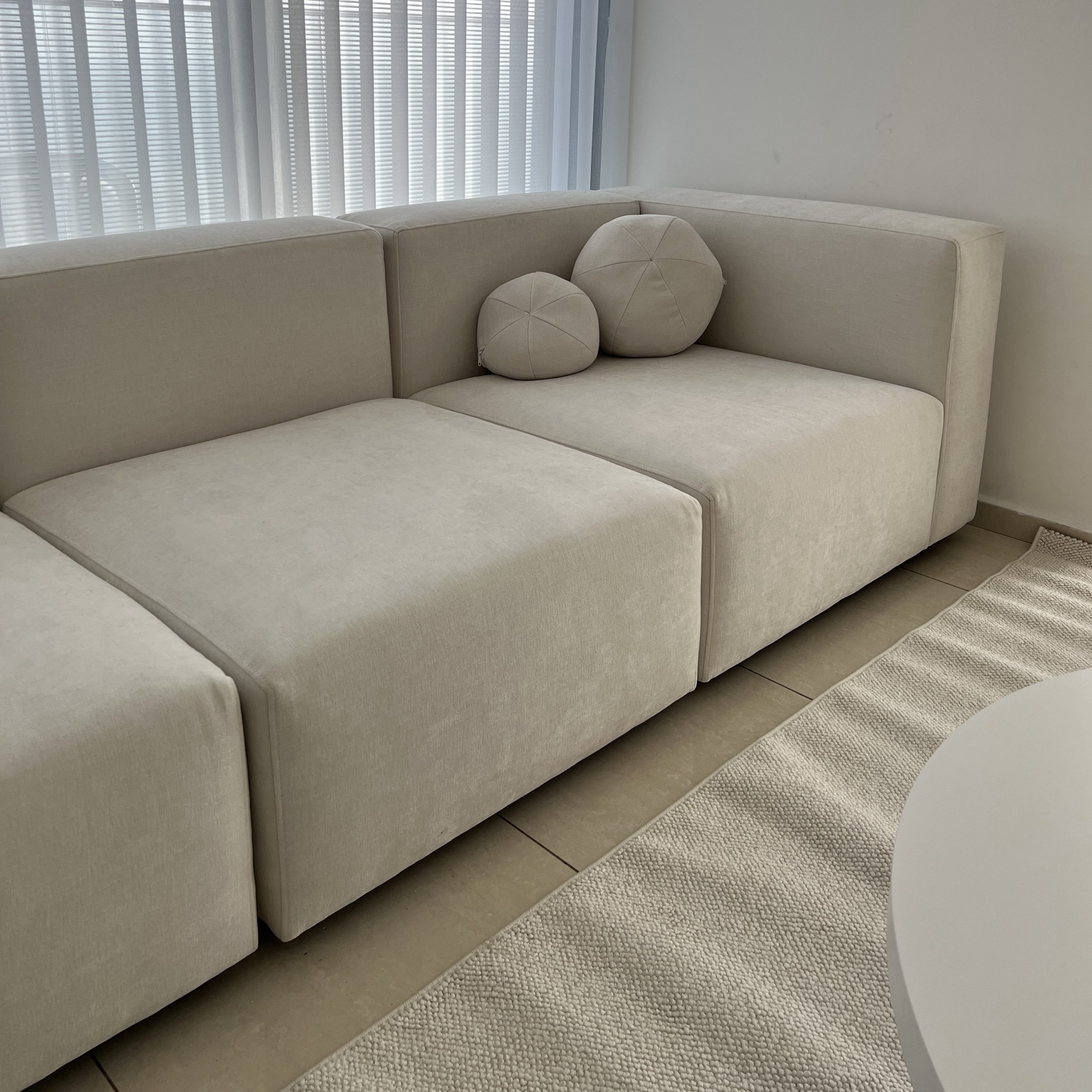 ספה נורדית דגם אמור ספה נורדית דגם אמור