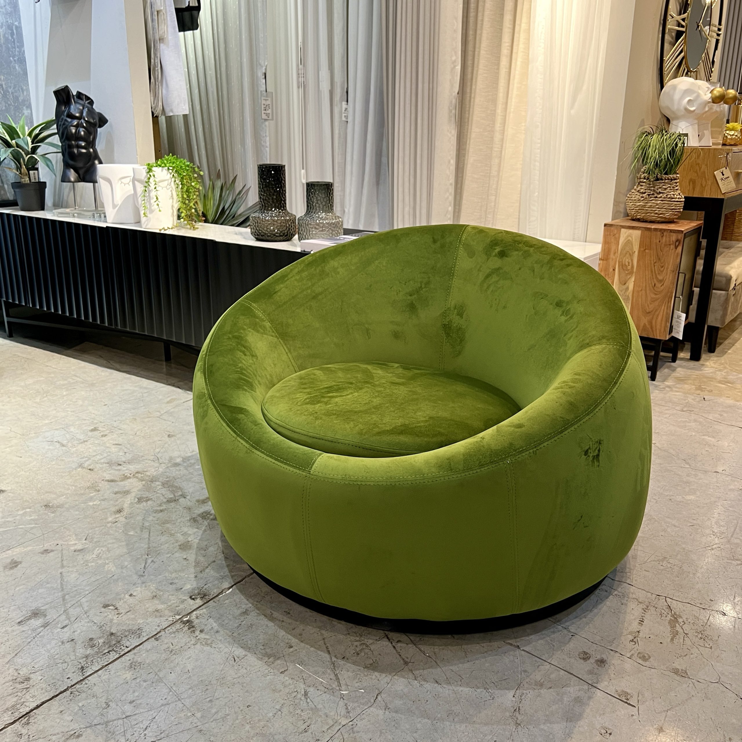 כורסא עגולה בד קטיפה ירוק