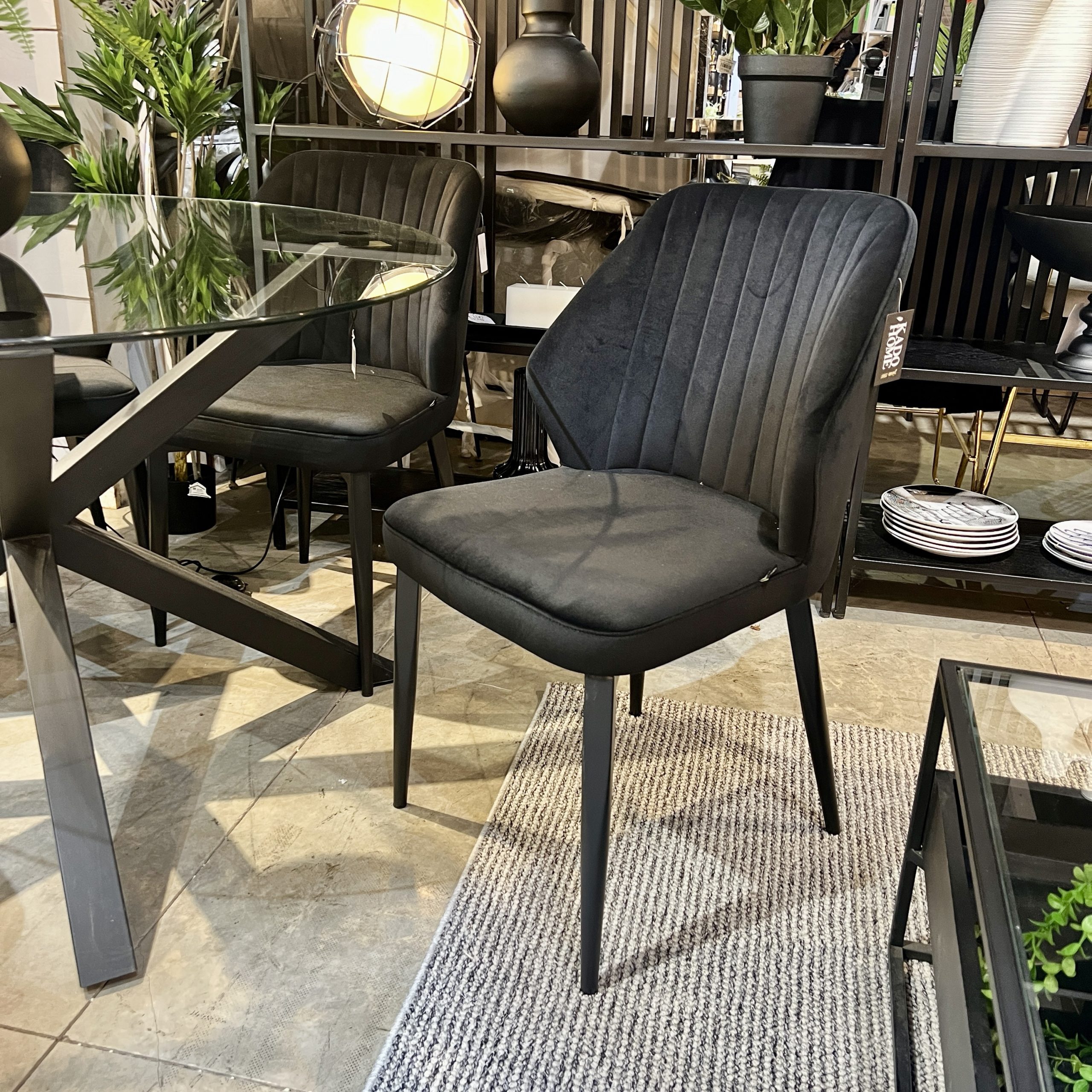 כיסא קטיפה דגם 7031 כיסא קטיפה דגם 7031