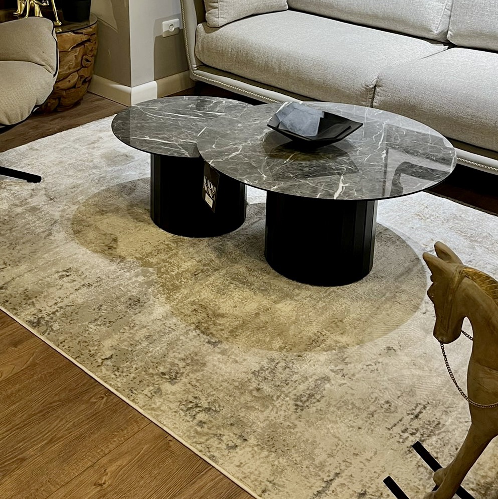 שטיח יוקרה קרם אפור מעונן דגם אודסה שטיח יוקרה קרם אפור מעונן דגם אודסה