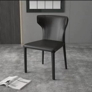 כיסא מעוצב יוקרתי דמוי עור שחור דגם מרציאנו כיסא מעוצב יוקרתי דמוי עור שחור דגם מרציאנו