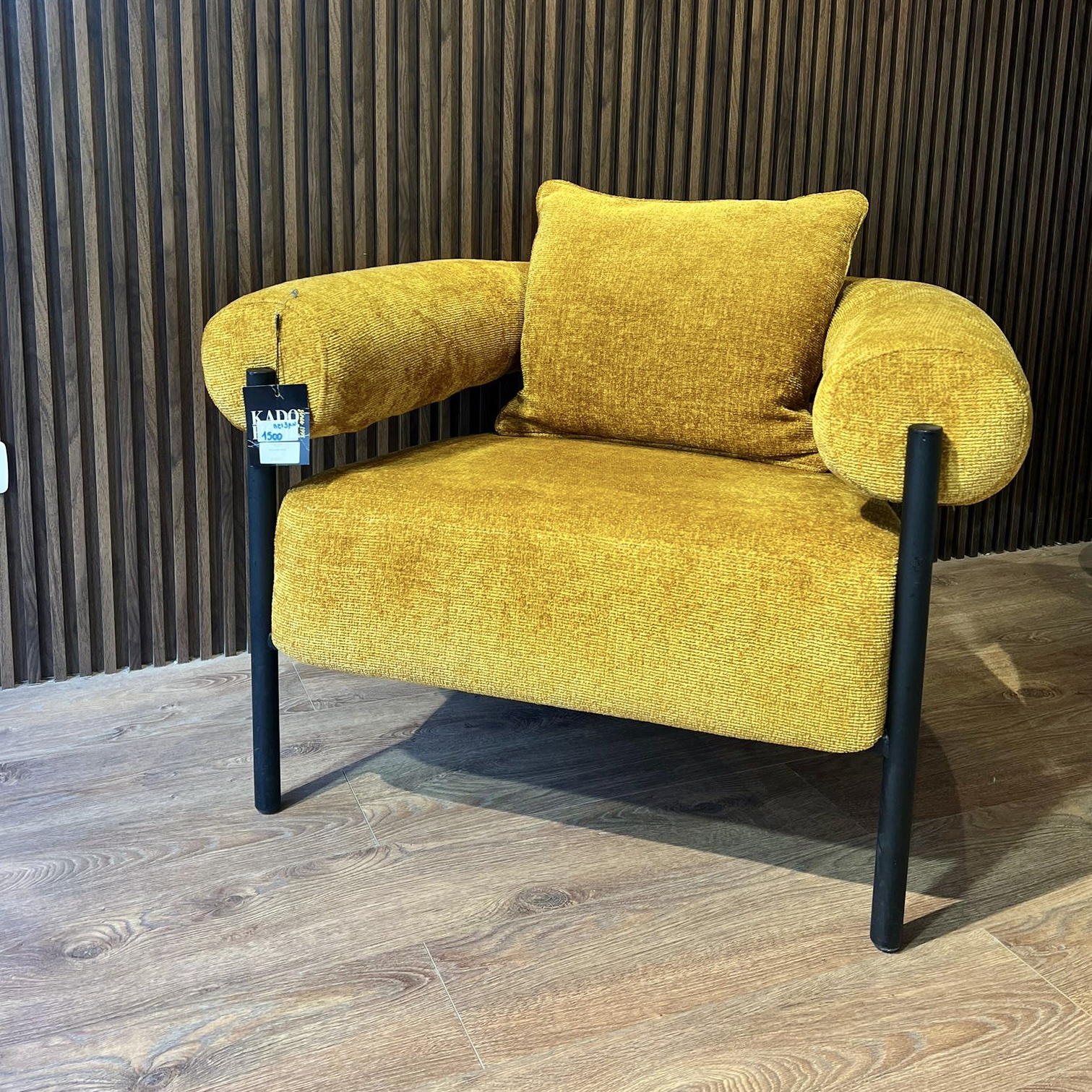 כורסא צבע חרדל מעוצבת דגם פרו כורסא צבע חרדל מעוצבת דגם פרו