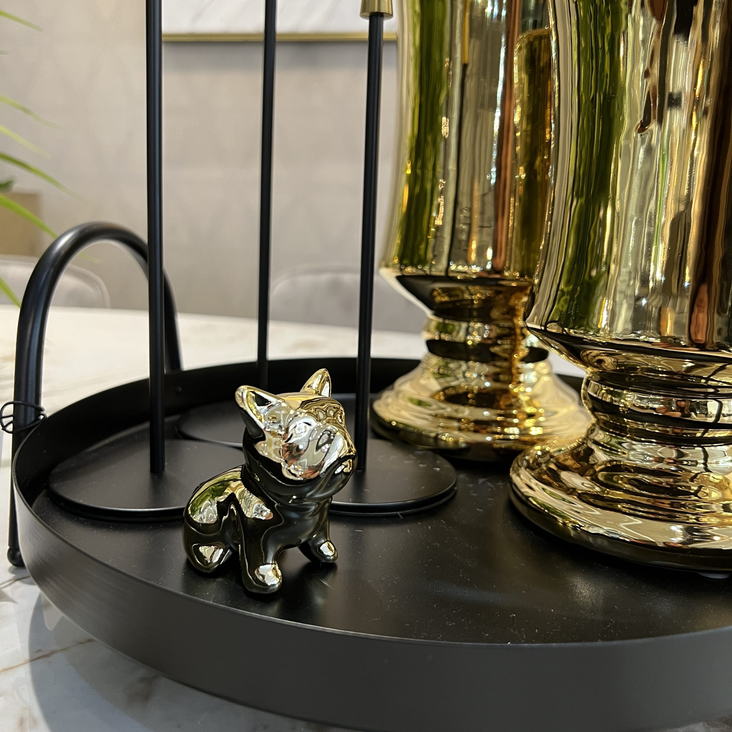 פסל כלב מיני בולדוג זהב / ניקל פסל כלב מיני בולדוג זהב / ניקל