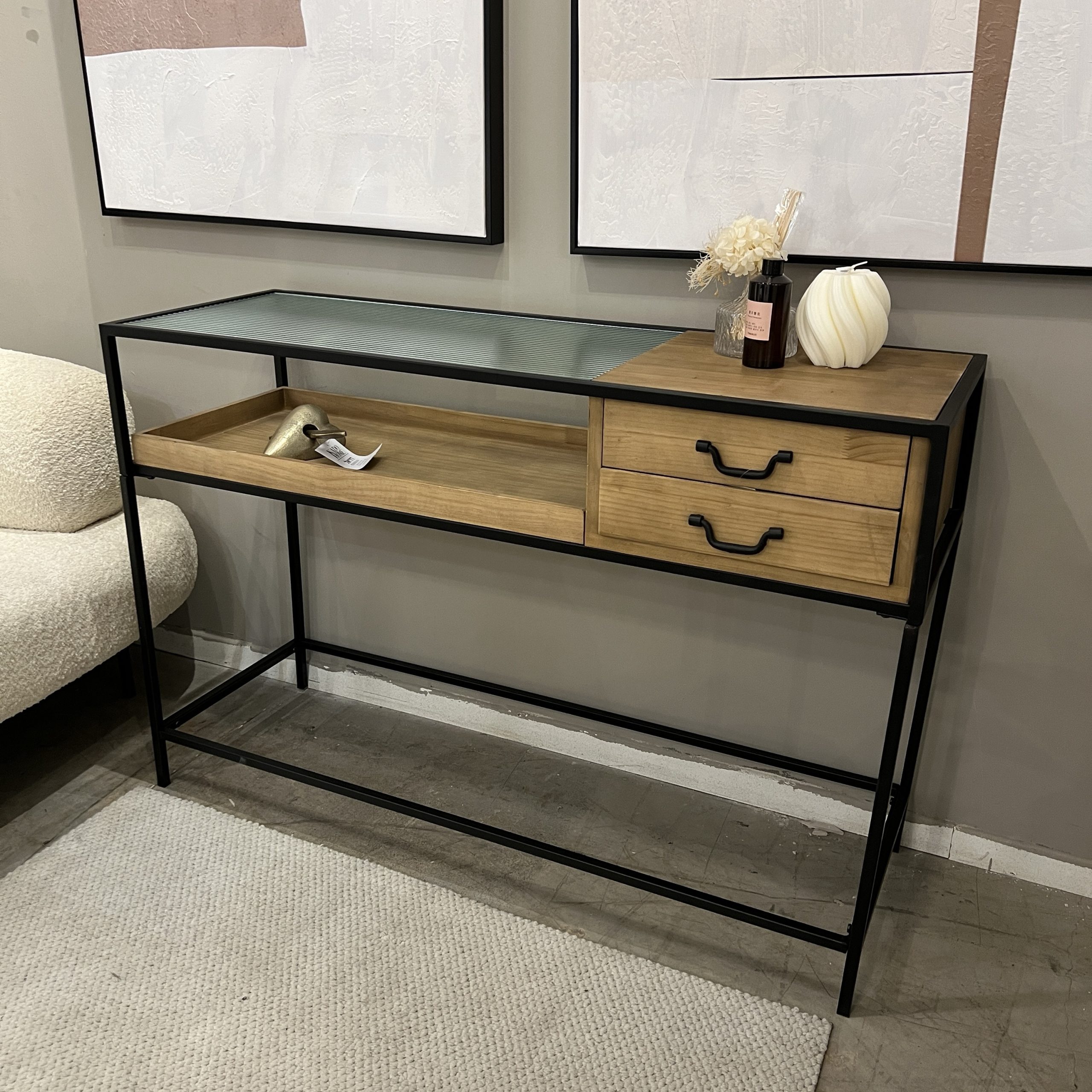 קונסולה עץ אלון בשילוב מגירות זכוכית וברזל שחור