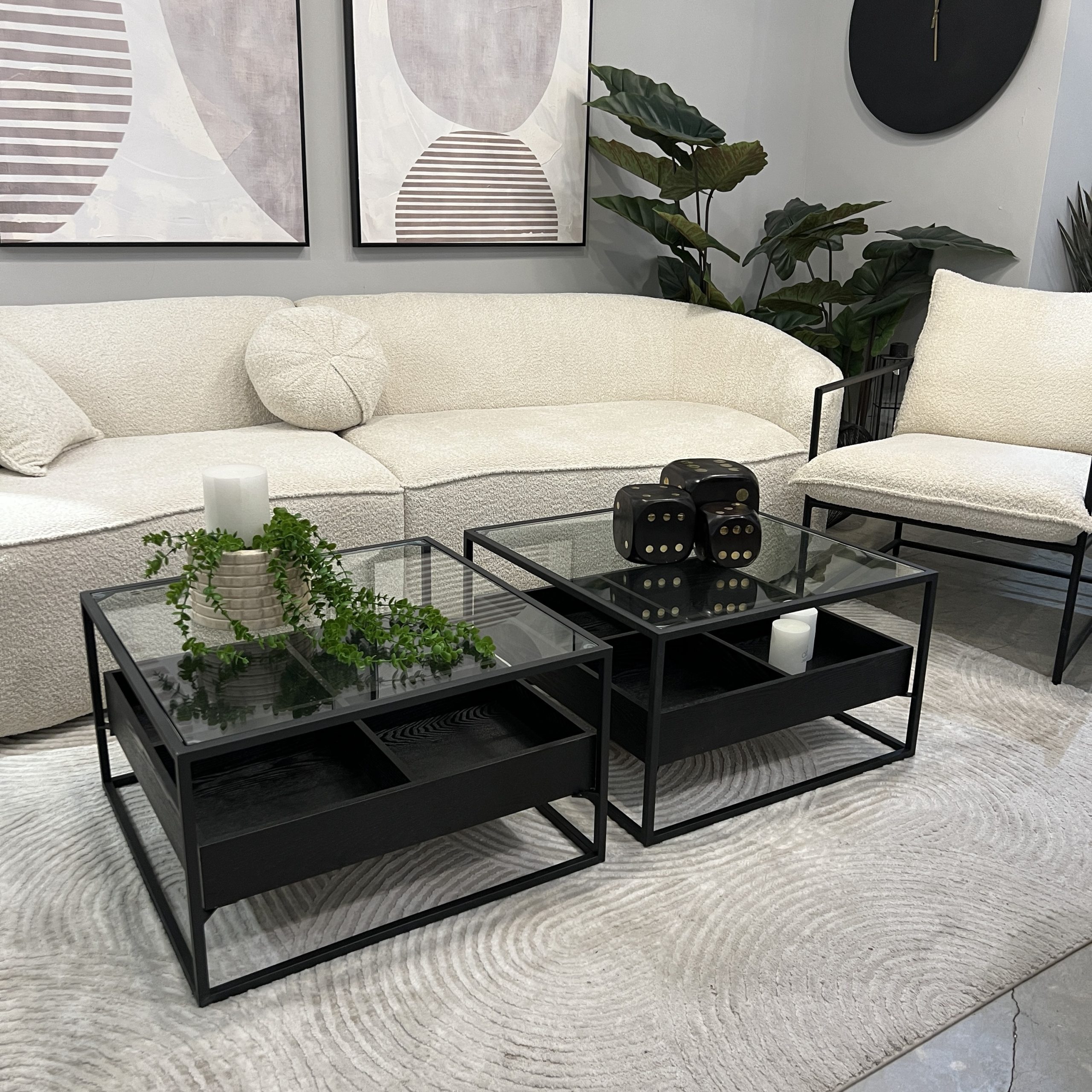 שולחן סלון דגם אלמוג מרובע שחור שולחן סלון דגם אלמוג מרובע שחור