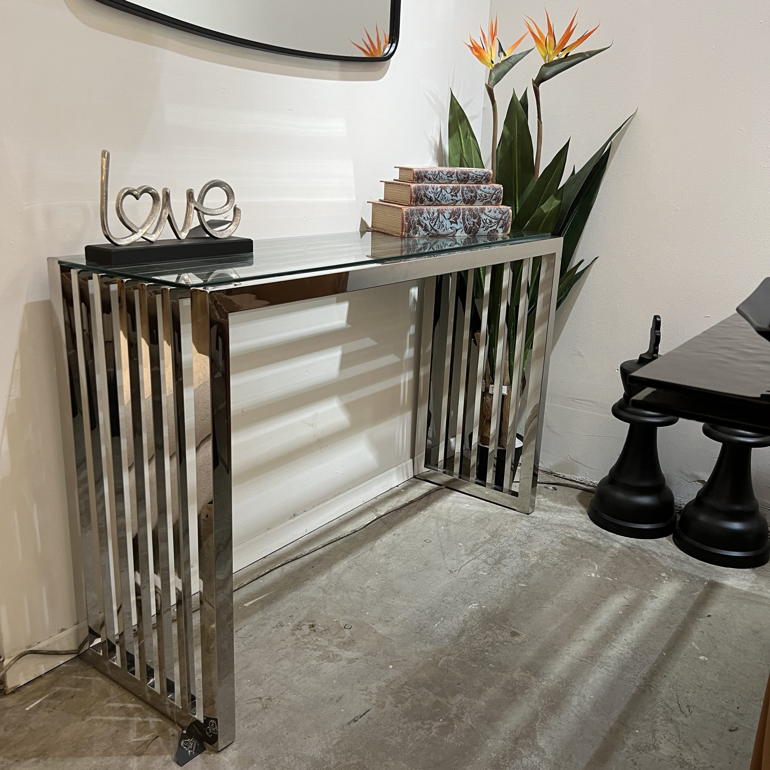 קונסולה ניקל דגם פאלס קונסולה ניקל דגם פאלס