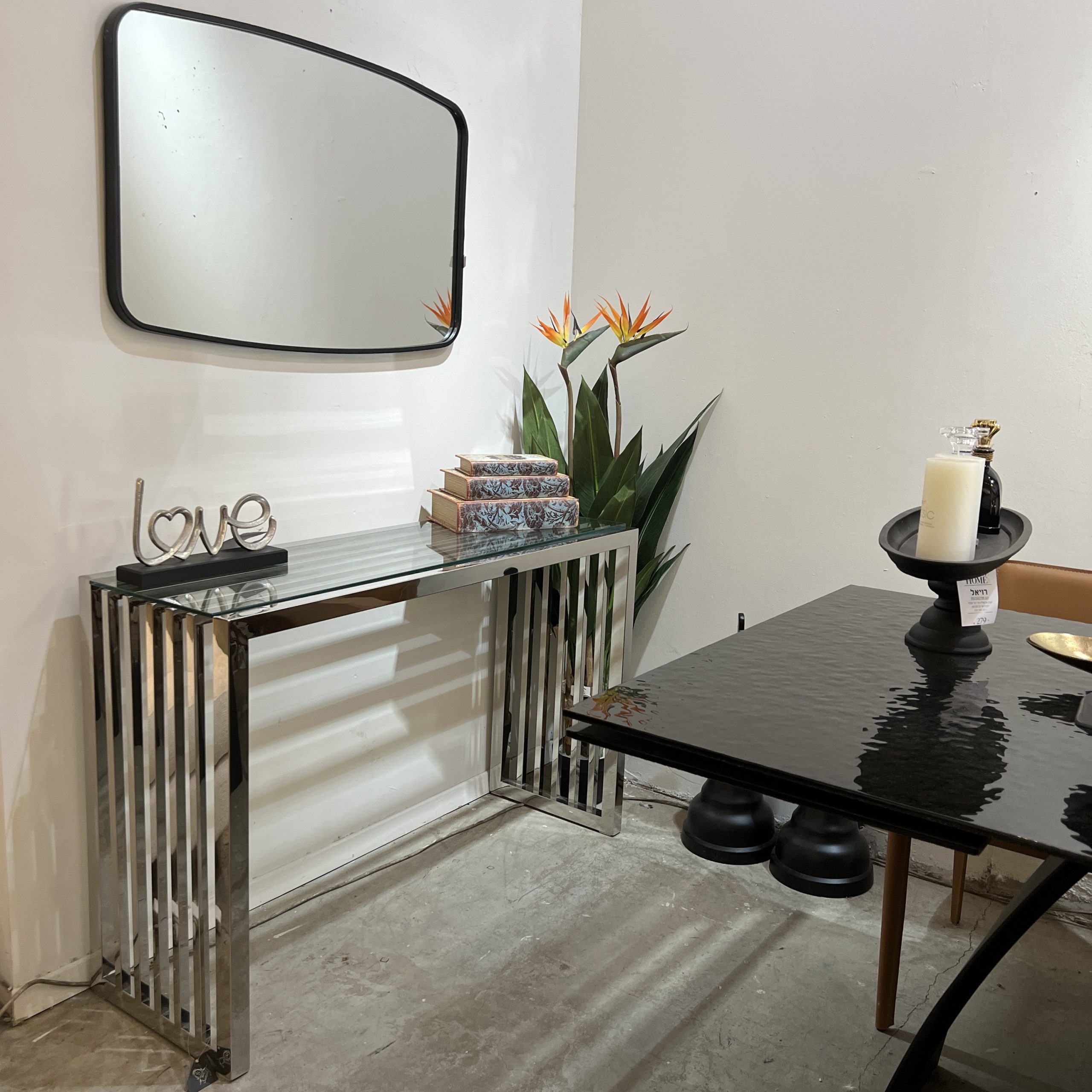 קונסולה ניקל דגם פאלס קונסולה ניקל דגם פאלס