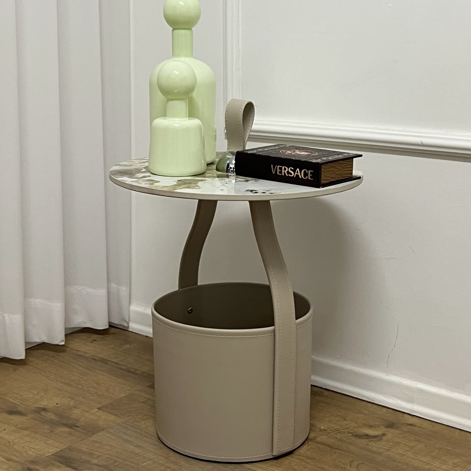 שולחן צד ידיות פנדורה דגם פרל שולחן צד ידיות פנדורה דגם פרל