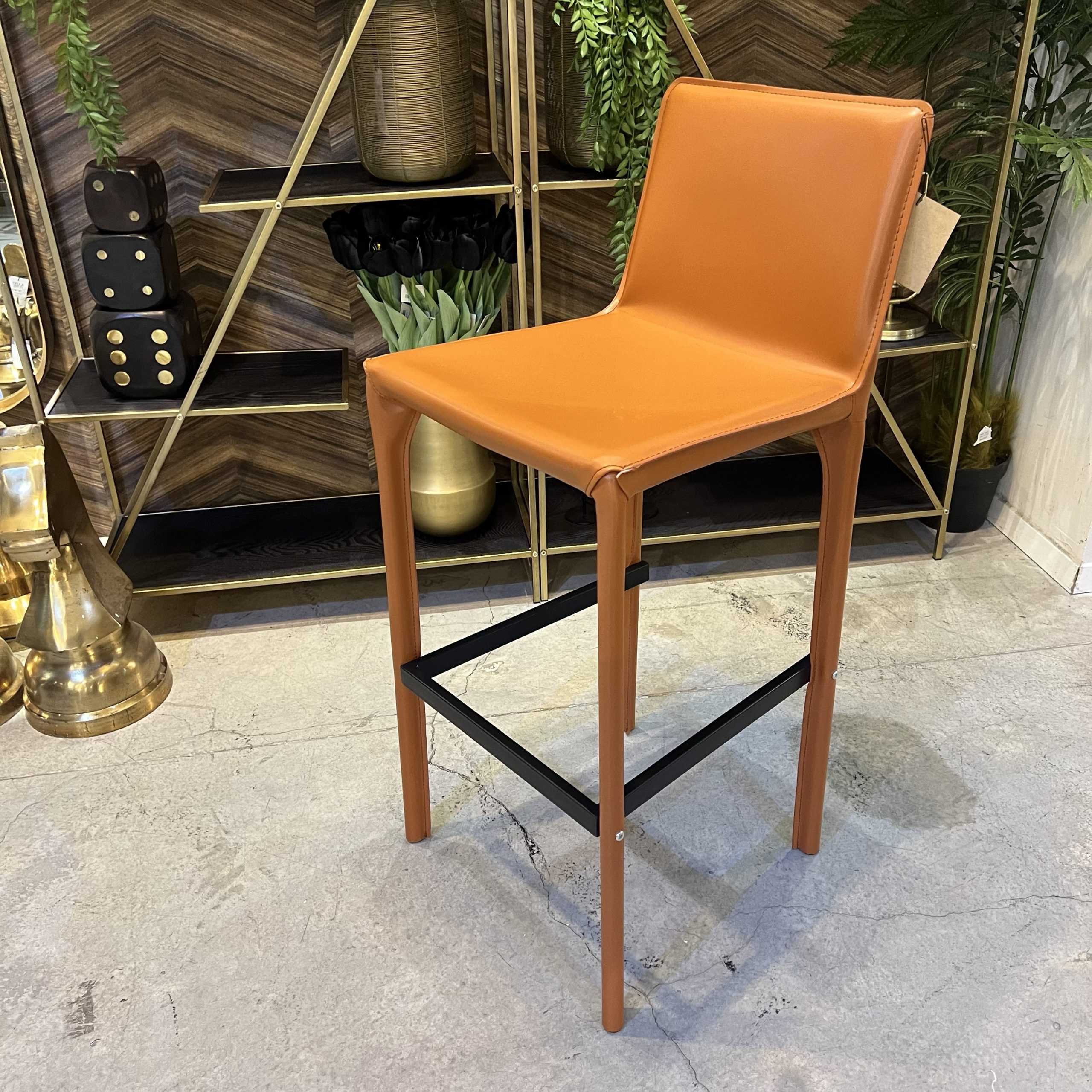 כיסא בר ויוינו יוקרתי דמוי עור חום דגם סינדי photo number 5