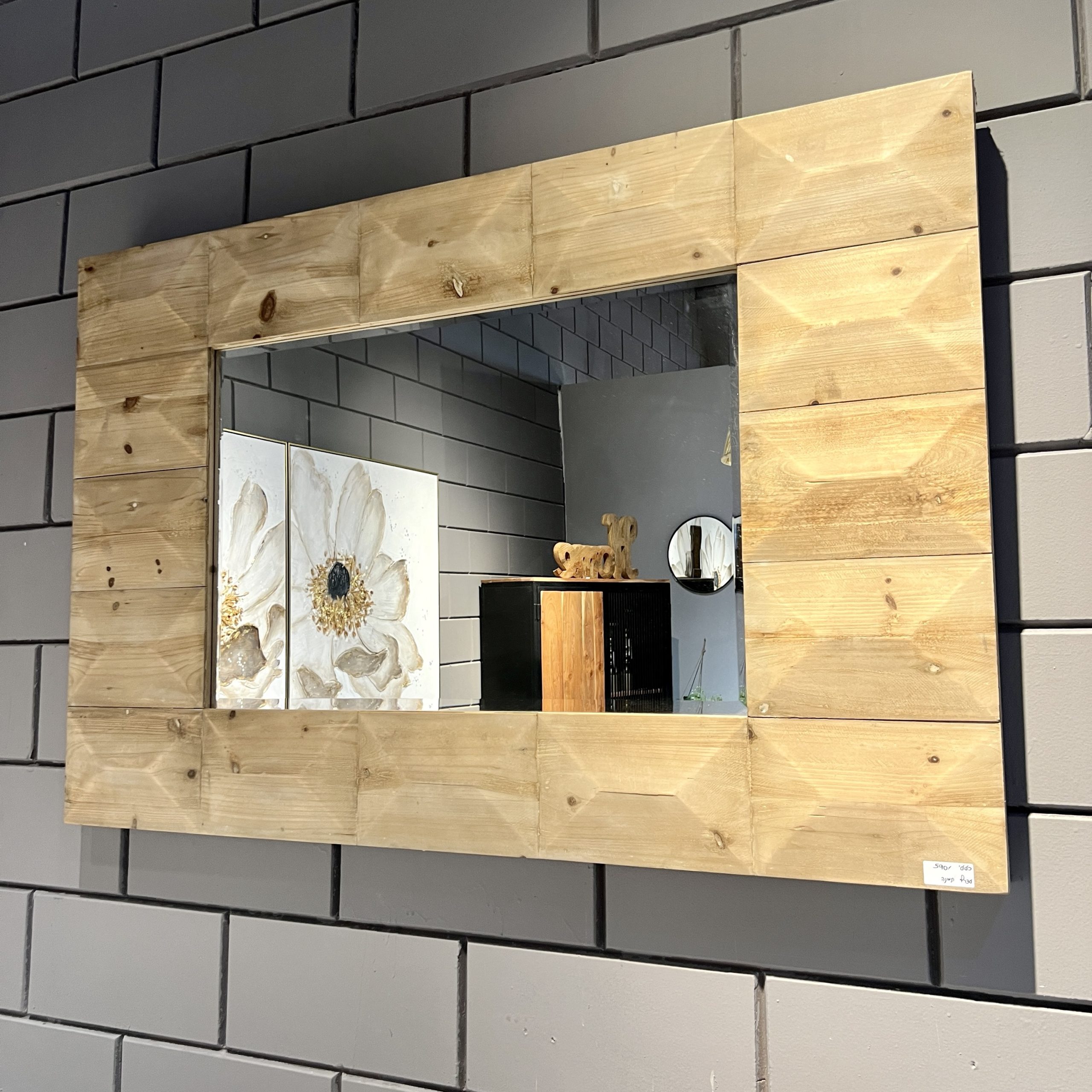 מראה עץ טבעי מלבנית דגם איקו מראה עץ טבעי מלבנית דגם איקו