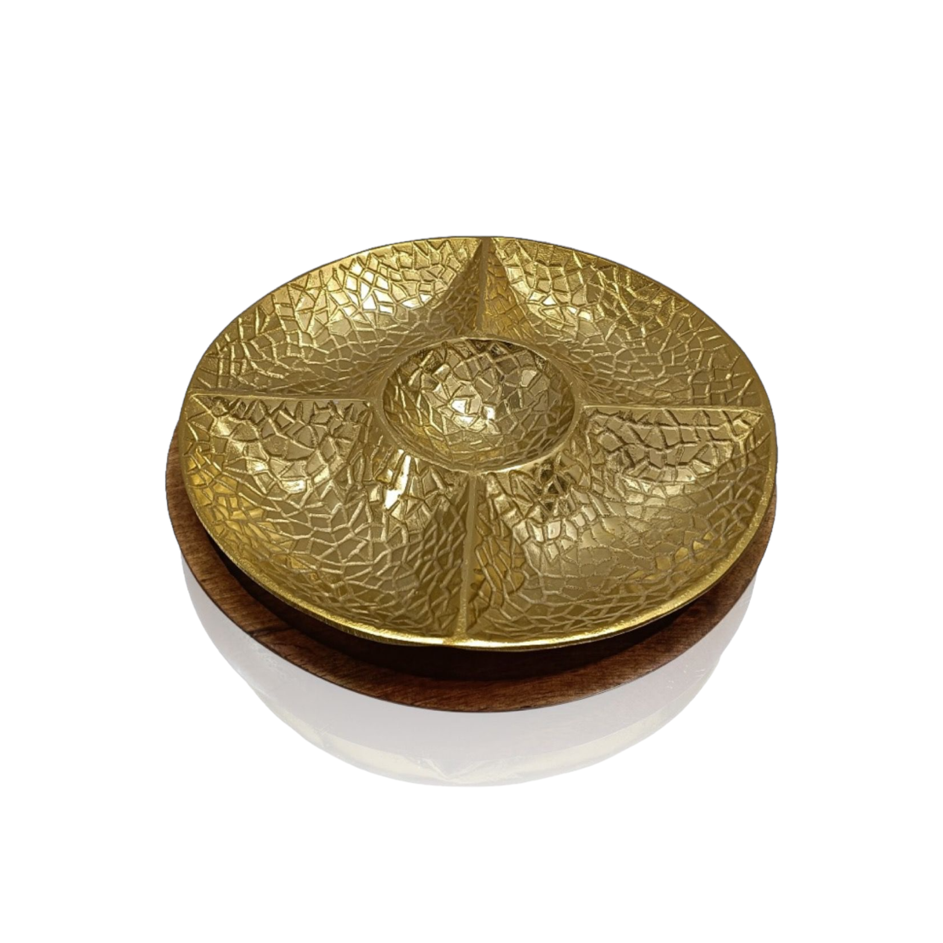 מגש עגול מחולק מתכת זהב בסיס עץ דגם רוני מגש עגול מחולק מתכת זהב בסיס עץ דגם רוני