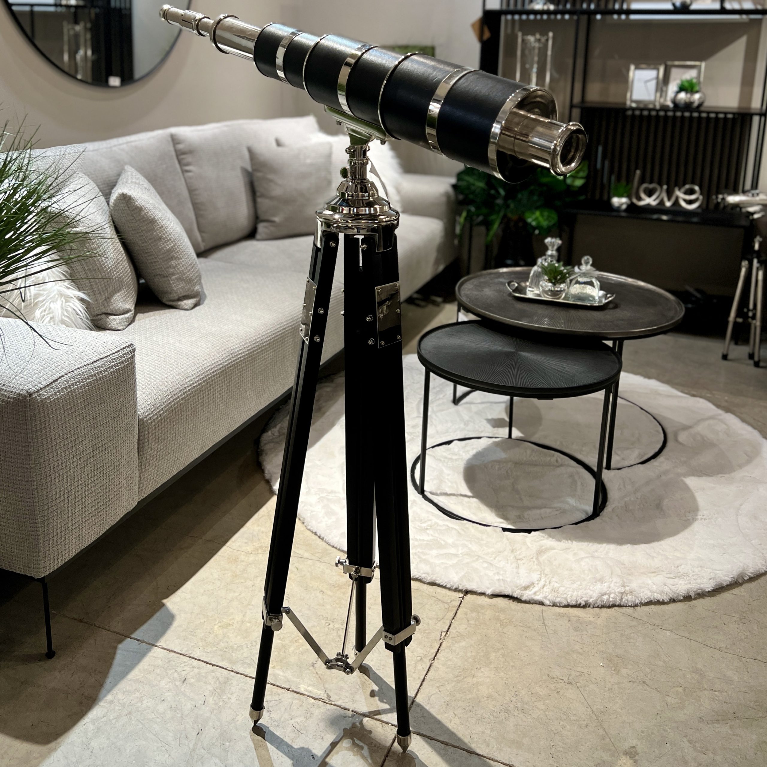 סטנד טלסקופ ענק רצפתי שחור ניקל דגם מטריקס