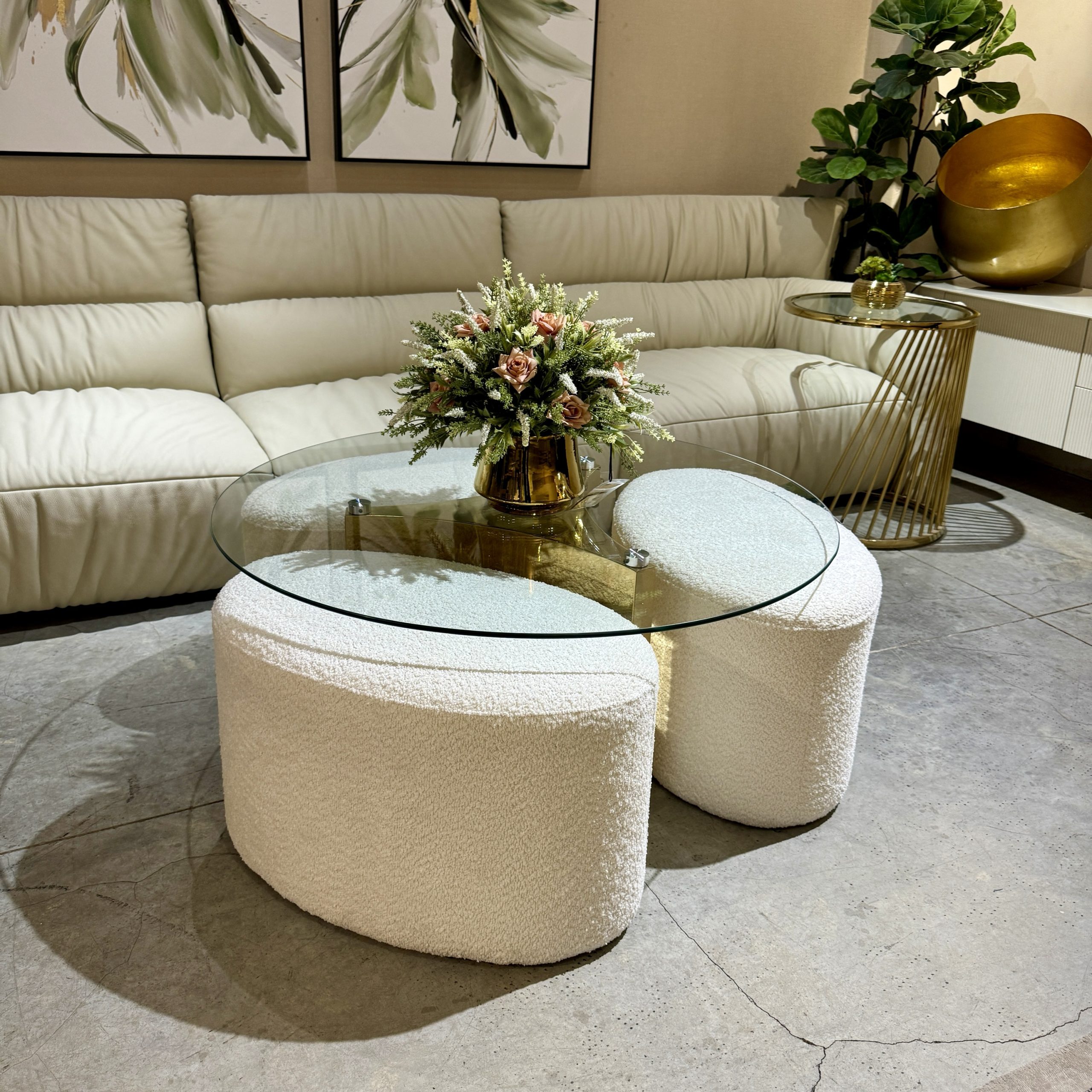 סט שולחן זכוכית + 3 הדומים מרופדים פורצלן סט שולחן זכוכית + 3 הדומים מרופדים פורצלן